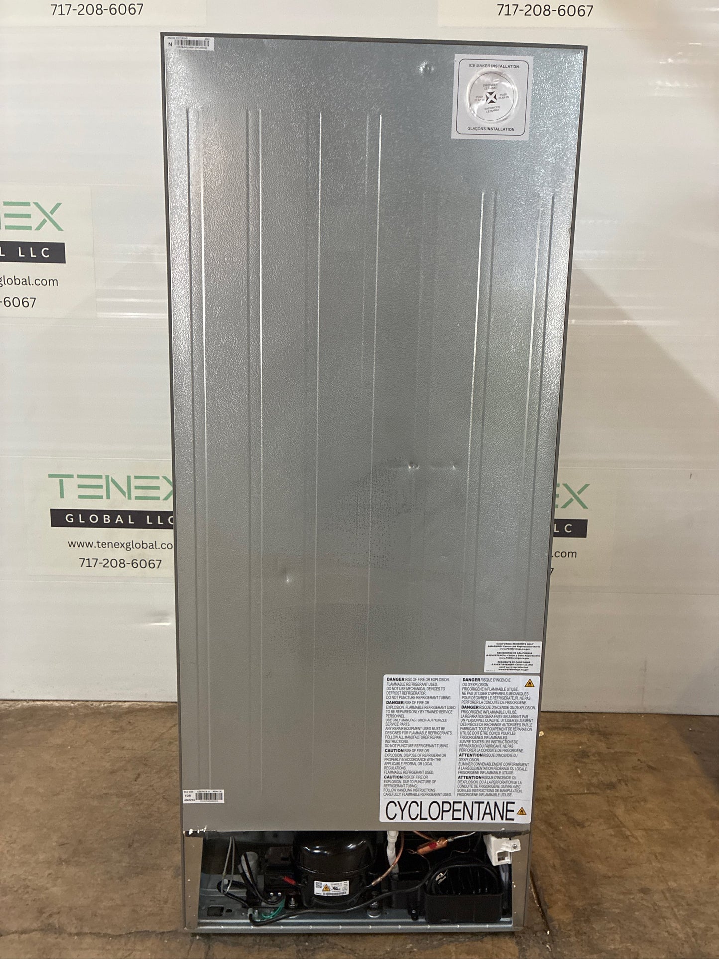 17.6 cu ft Top Freezer Refrigerator, Steel