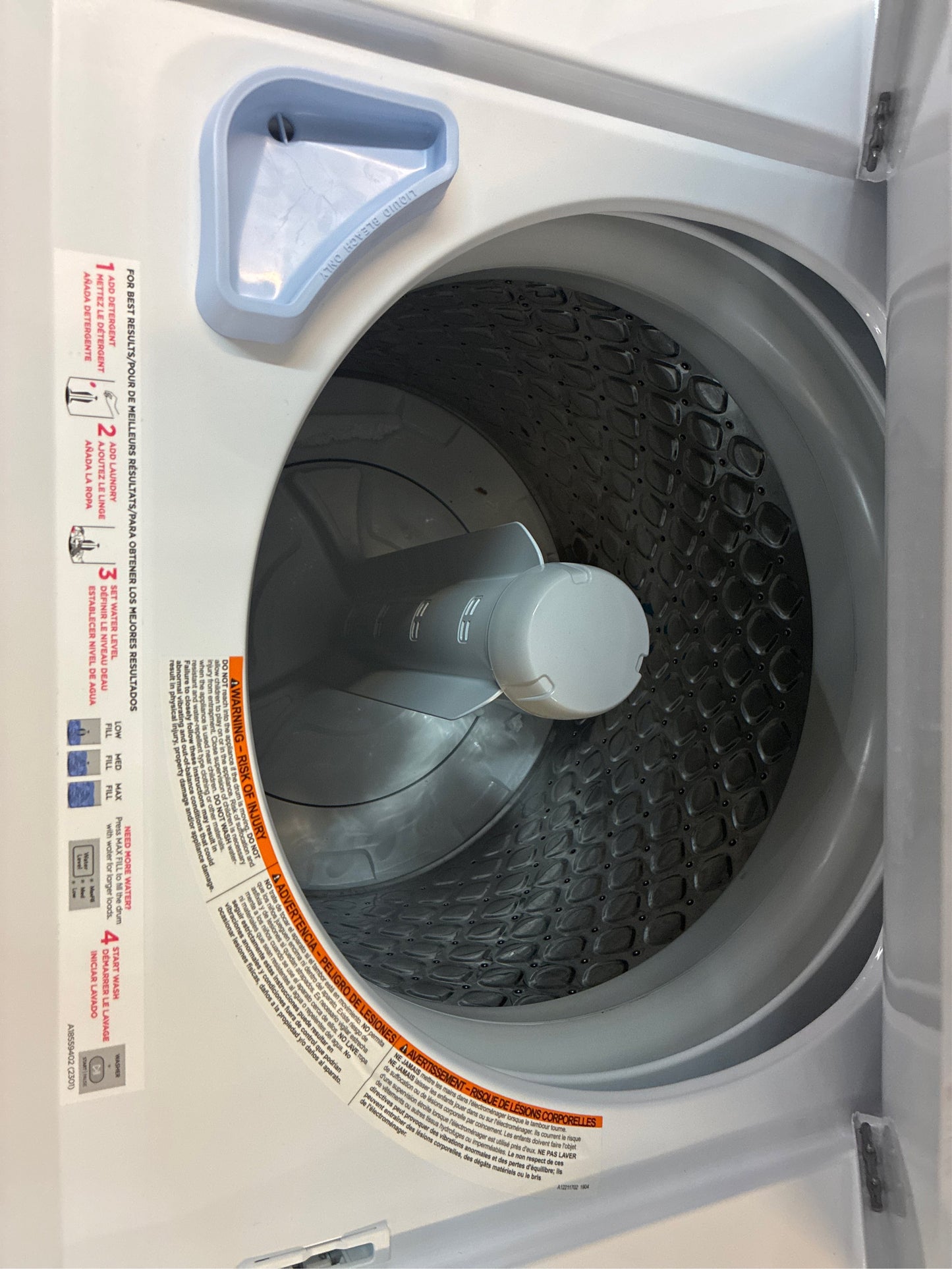 Frigidaire 3.9/5.5 cu. ft. Washer/Dryer Combo, White