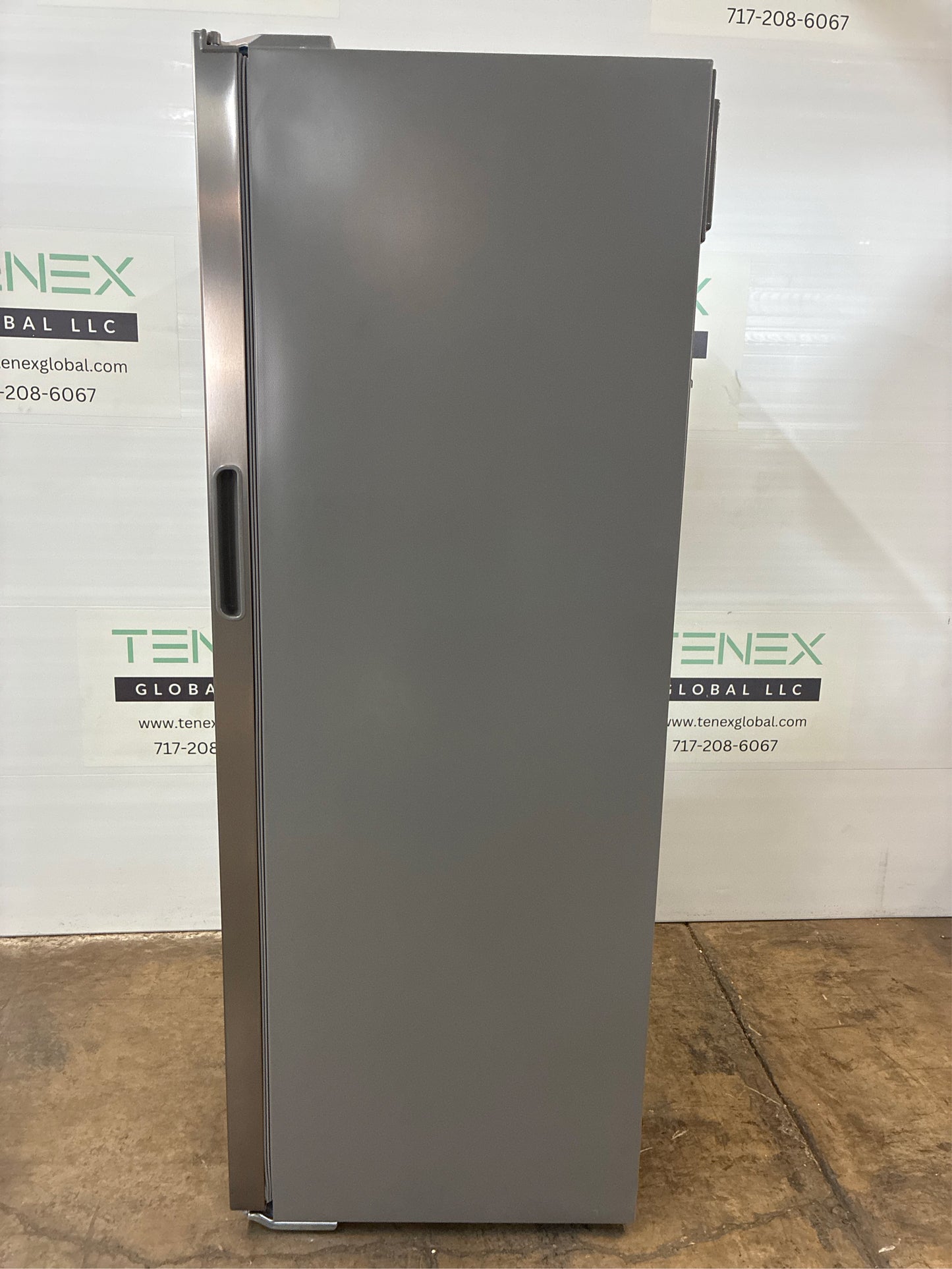 13 cu. ft. Auto Defrost Upright Freezer