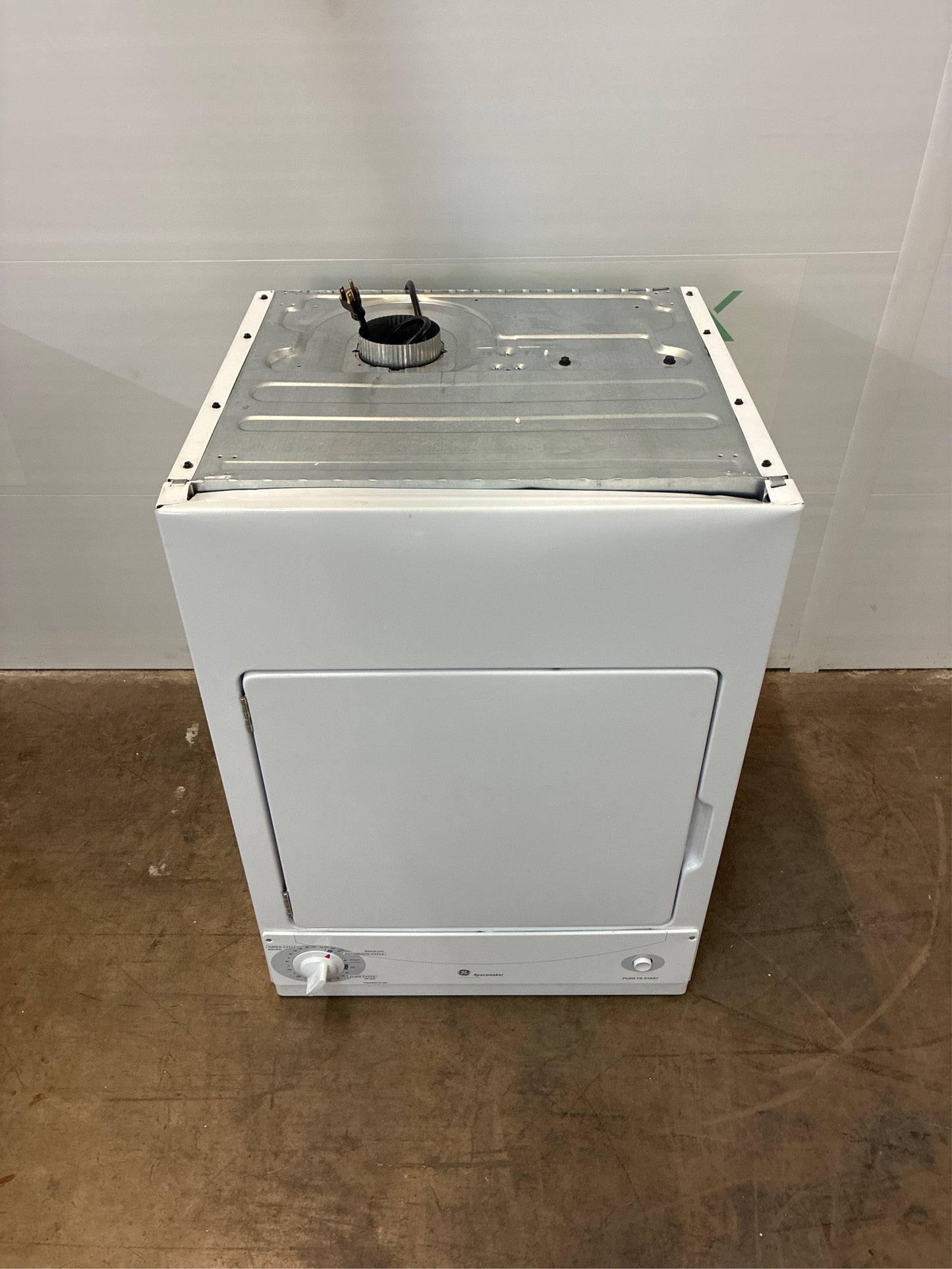 GE 3.6-cu ft Stack Vented Electric Dryer