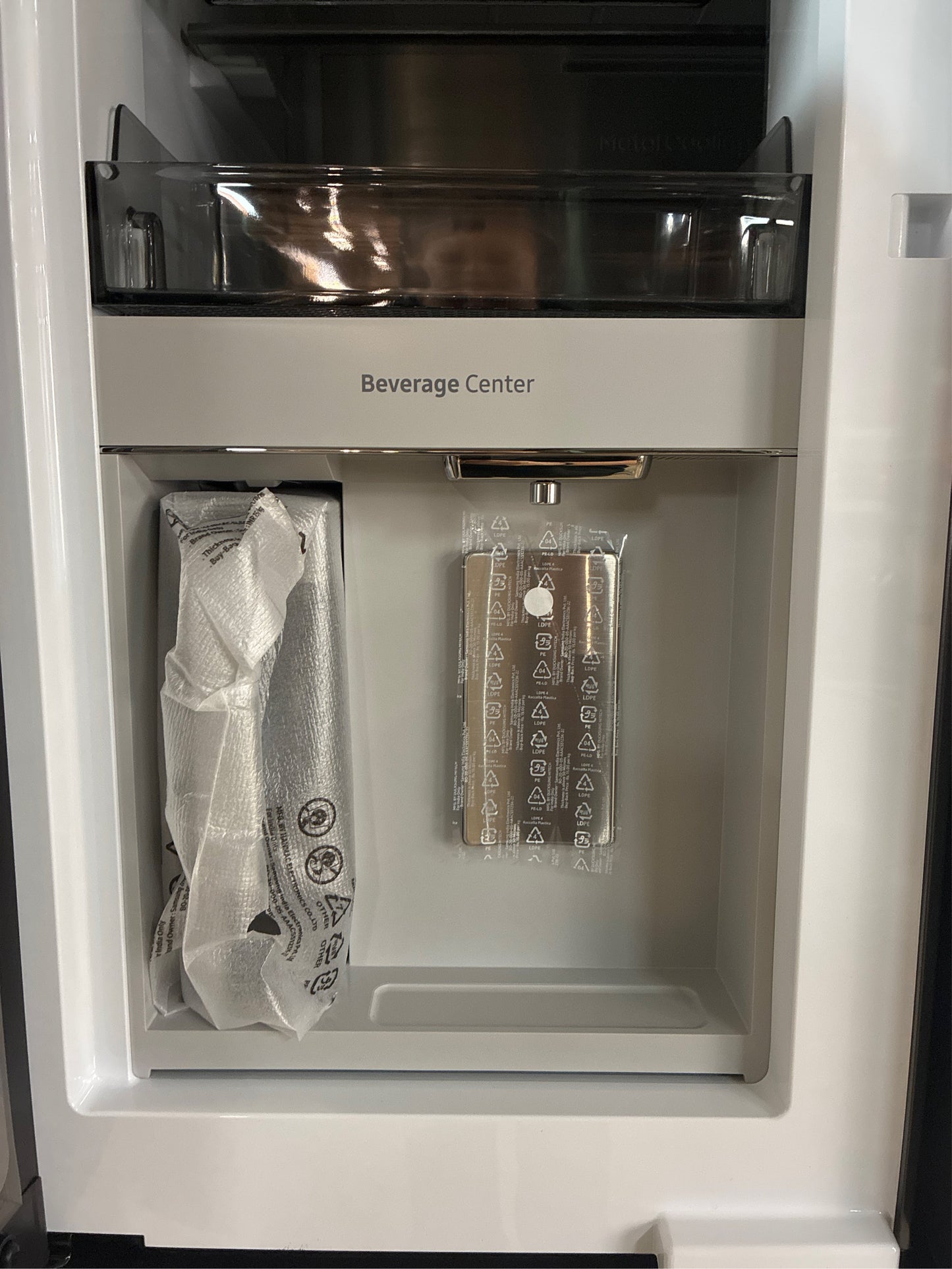 Bespoke 4-Door Smart Refrigerator w/ Bev Center