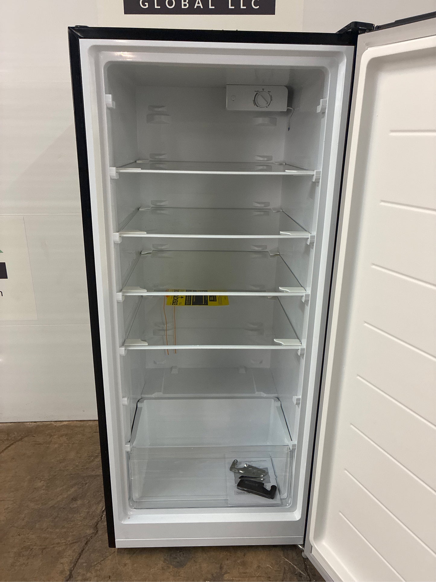 Vissani 7.1 cu. ft. Manual Defrost Freezer