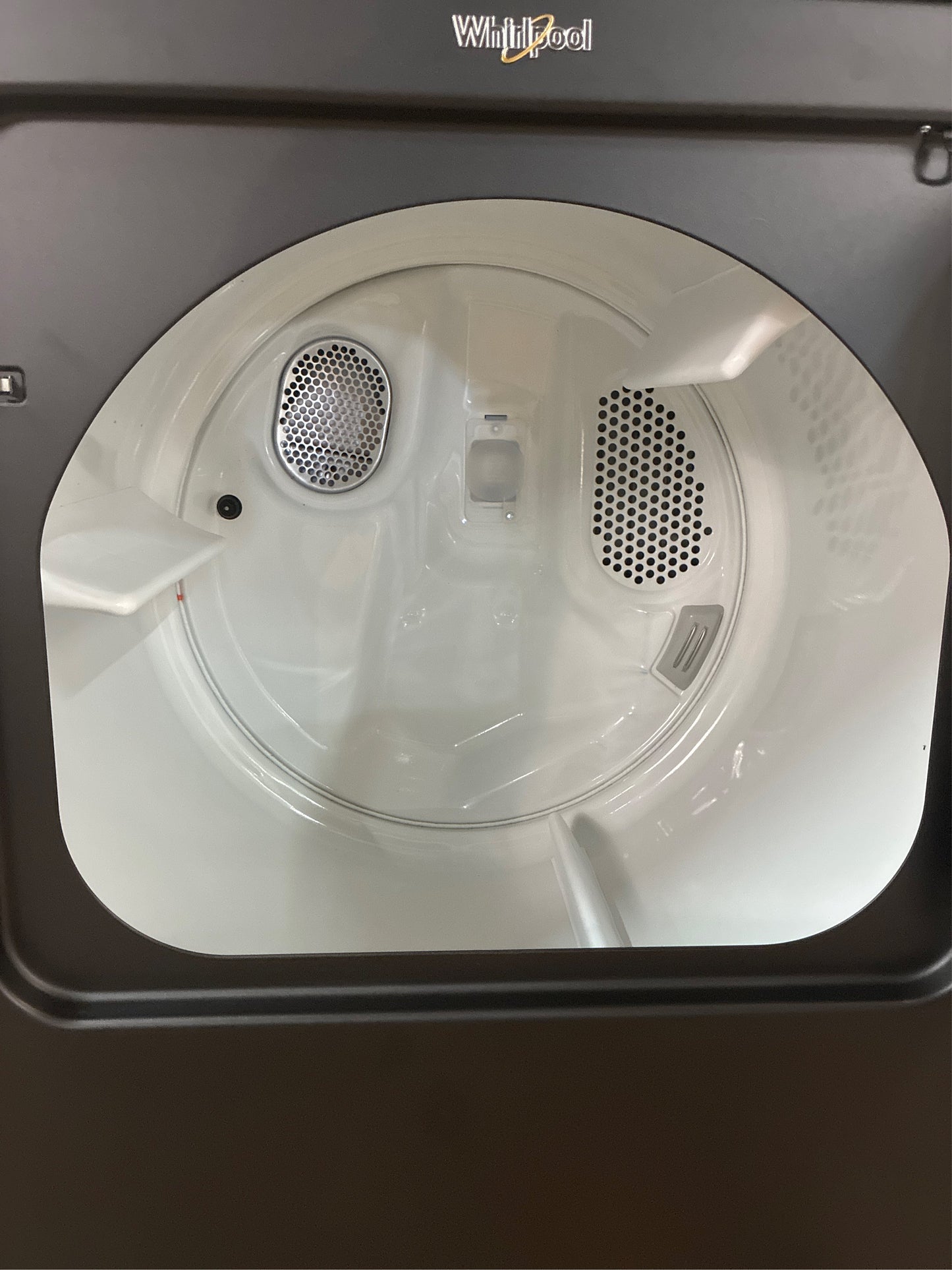 Whirlpool 7.0 cu.ft. Vented Electric Dryer in Volcano Black