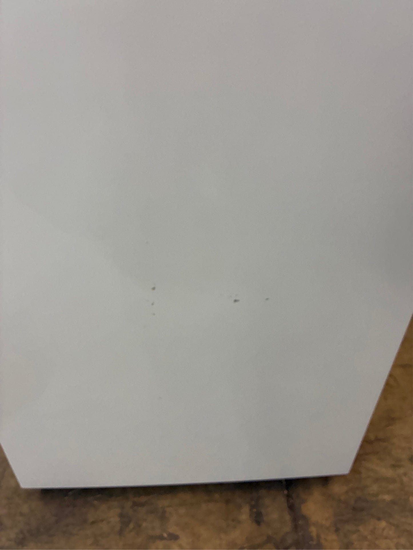 10.1 cu. ft. Top Freezer Refrigerator, White