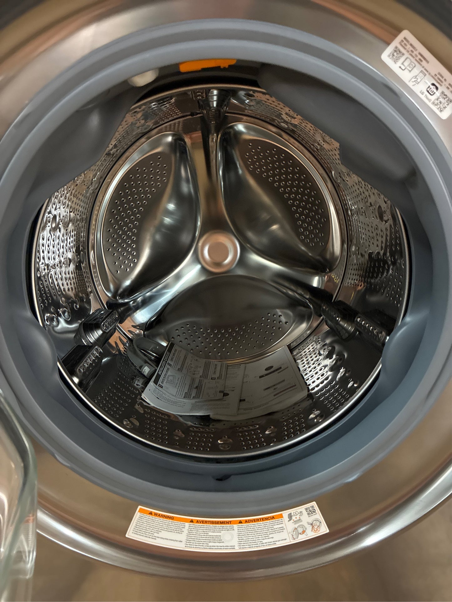 LG 5-cu ft Ventless Front Load Washer Dryer Combo