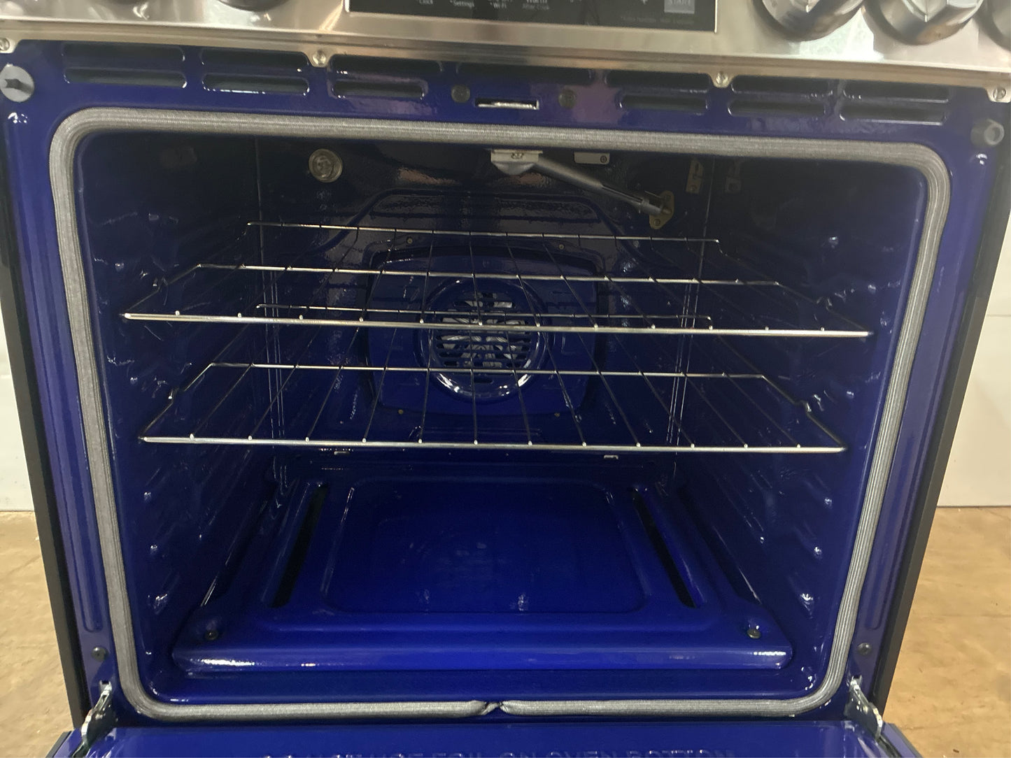 LG STUDIO 30" 5-Burner Gas Range