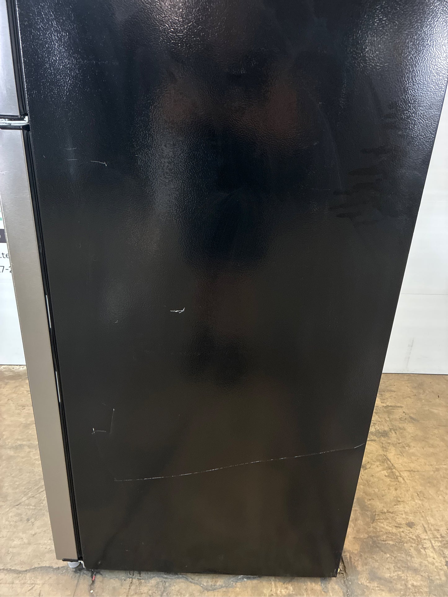 18 cu. ft. Top Freezer Refrigerator, SS Look