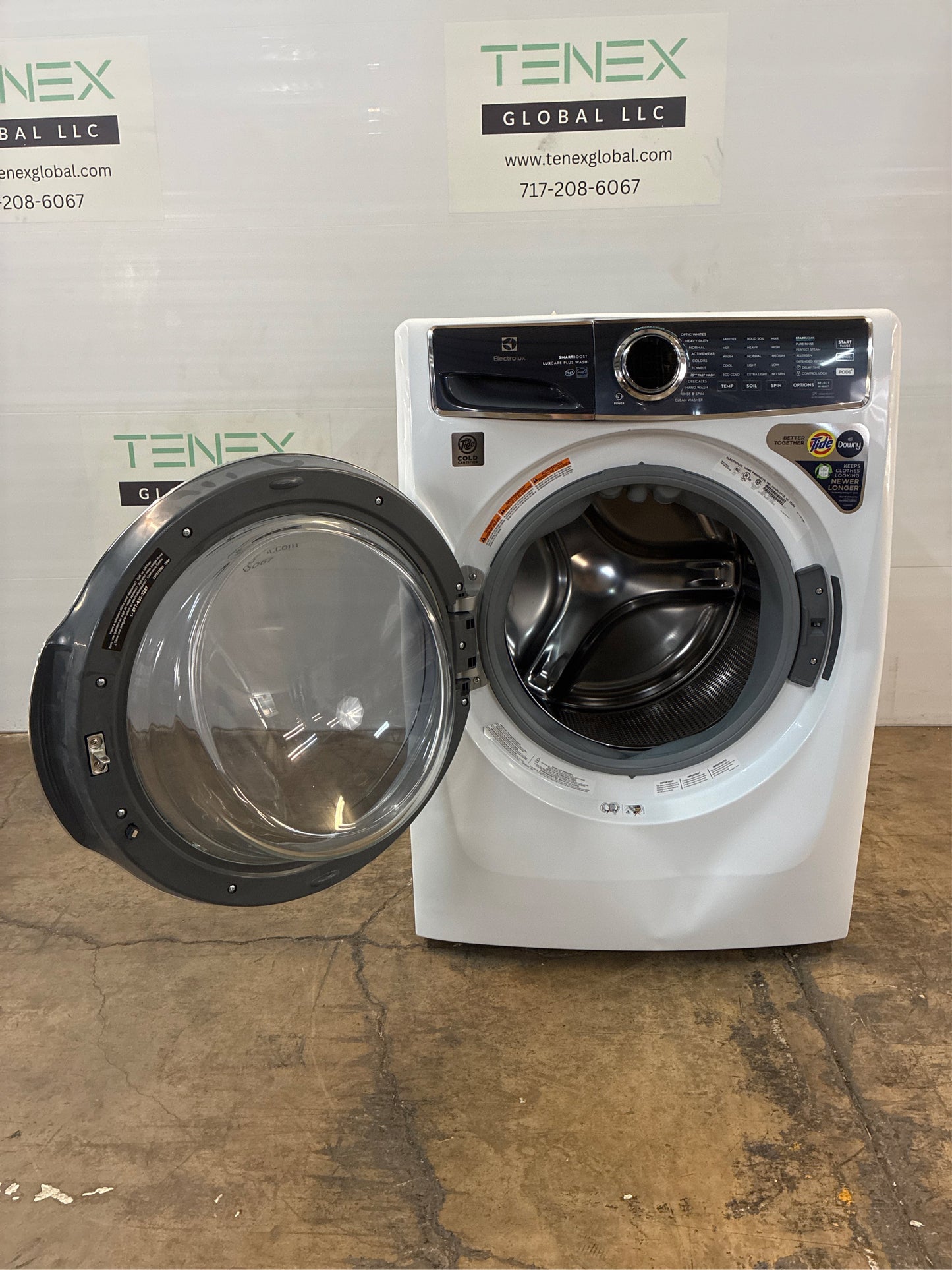 Electrolux 27 in. 4.5 cu. ft. Front Load Washer, White