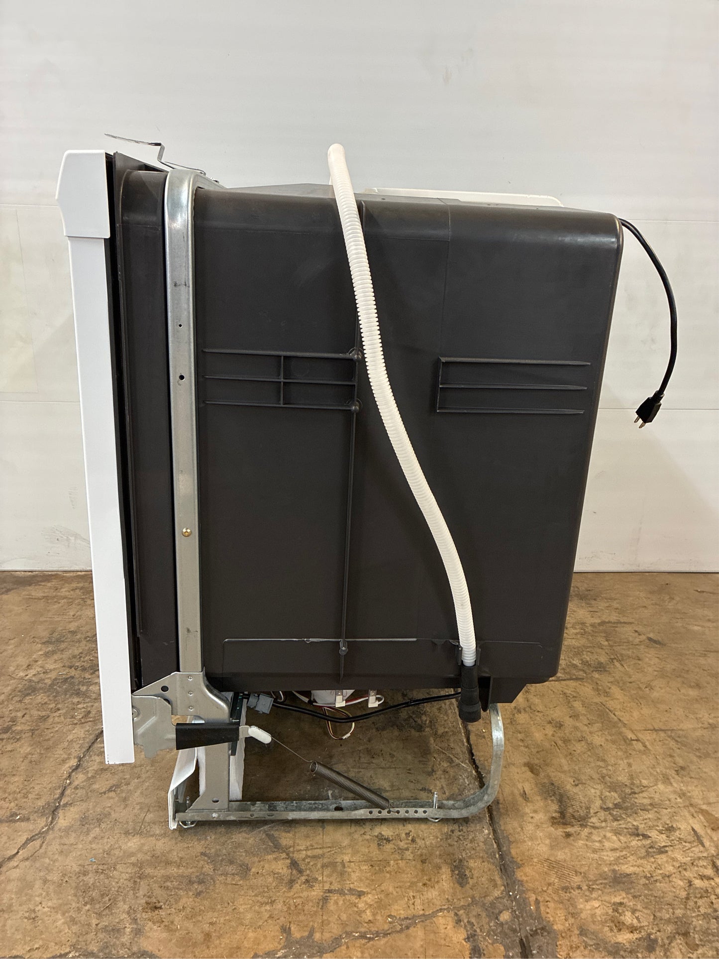 Frigidaire 24 in Built-In Dishwasher with 4-Cycles