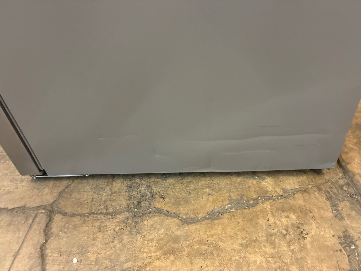 17.6 cu. ft. Top Freezer Refrigerator