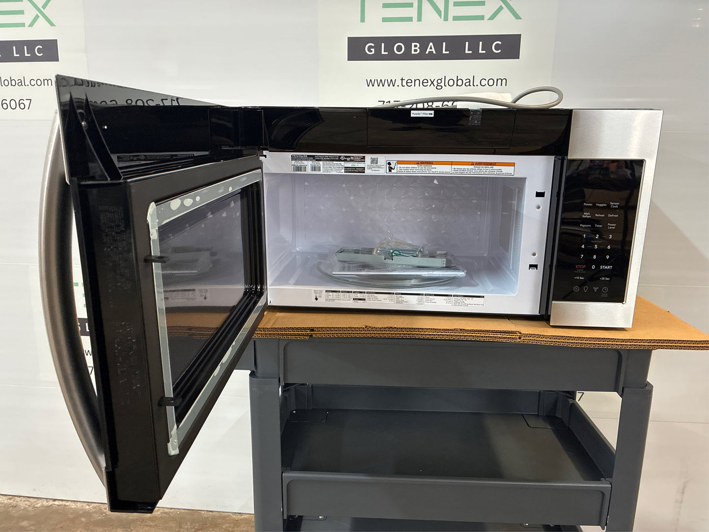 1.9 cu. ft. Microwave, Smudge-Proof Steel