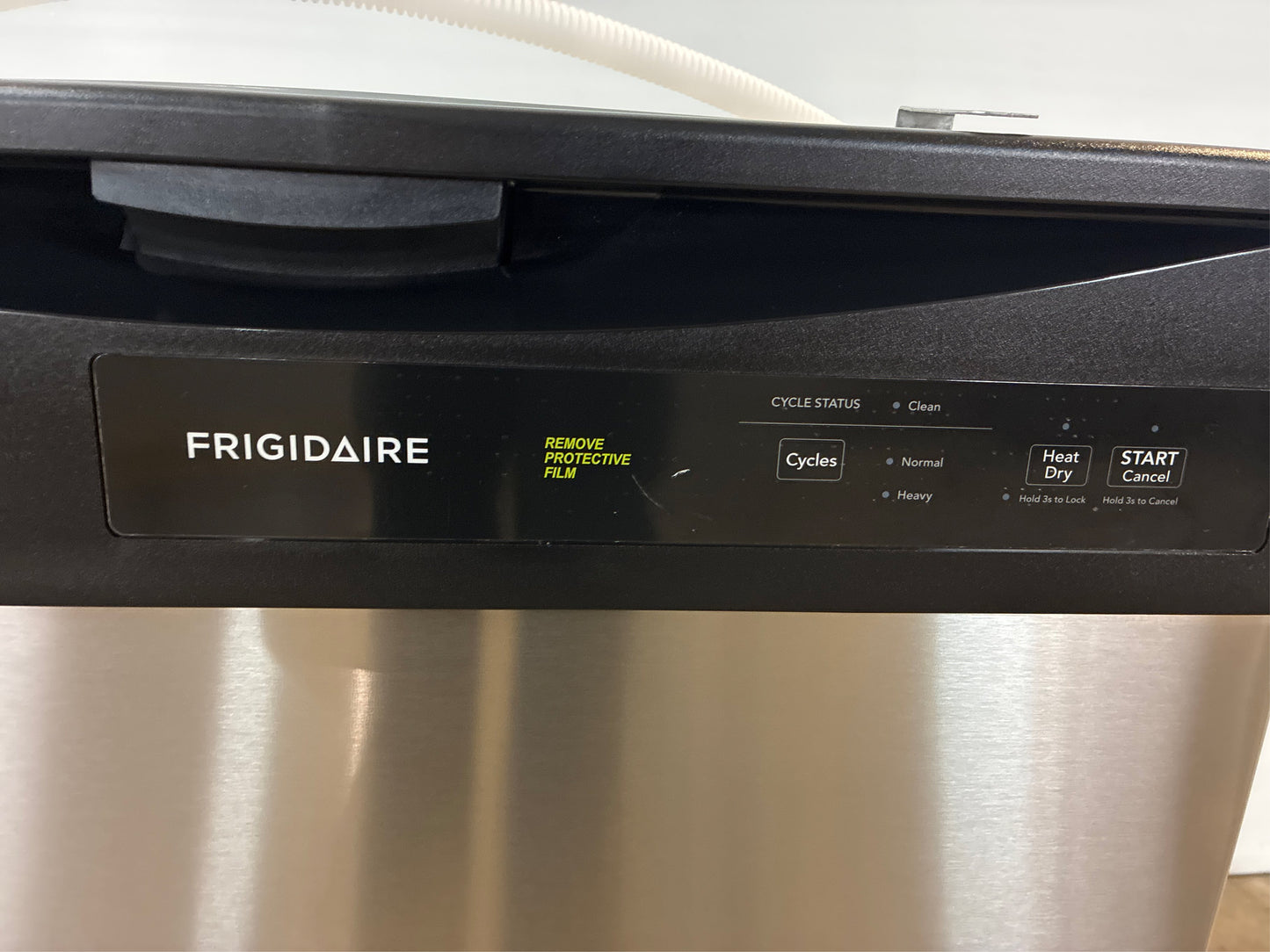 Frigidaire 24-in Built-In Dishwasher, 62-dBA