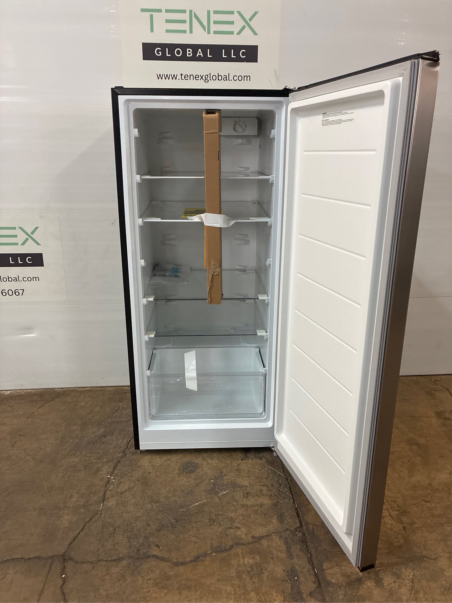 Vissani 7.1 cu. ft. Upright Freezer Steel