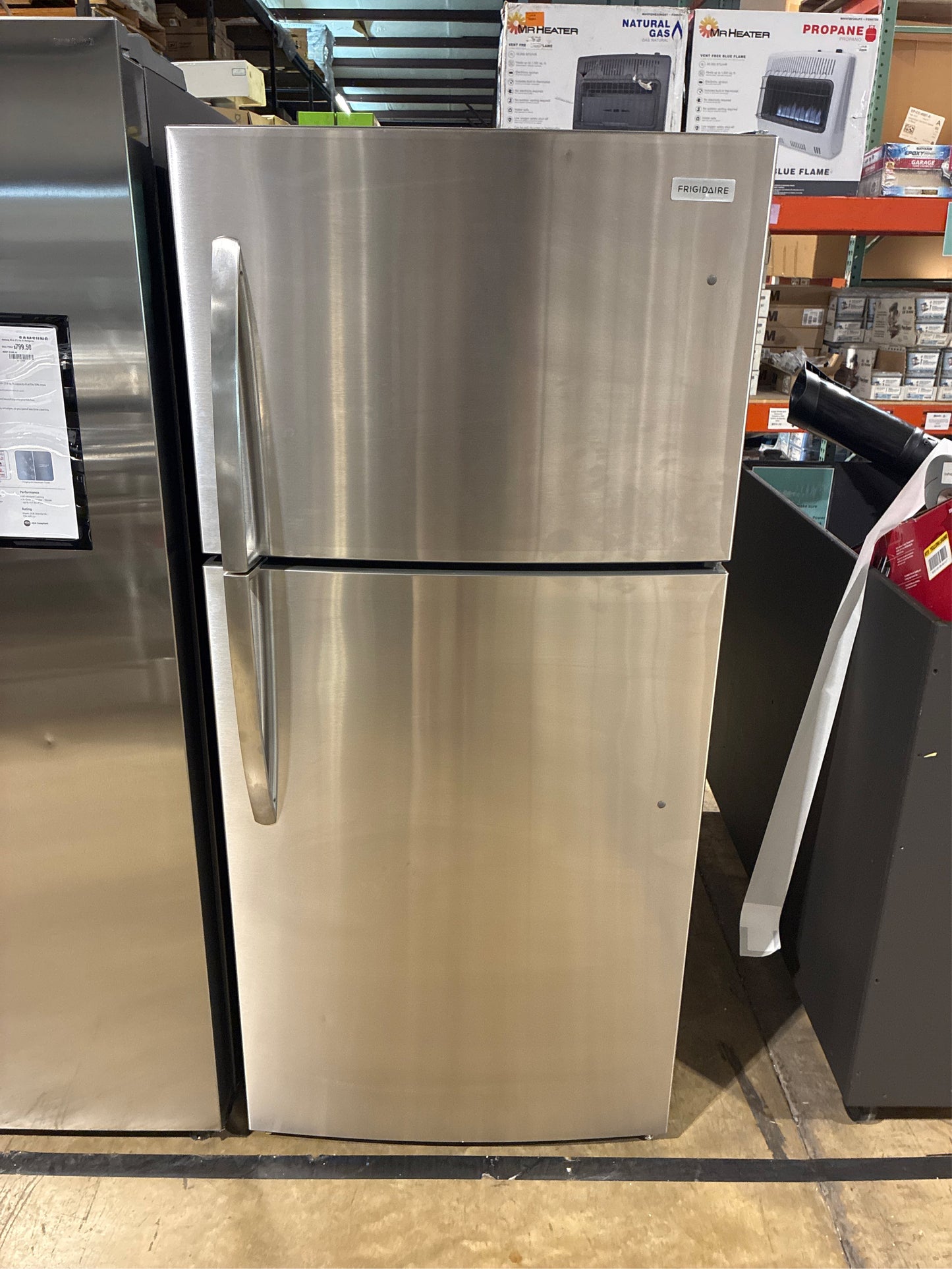 30 in. 20 cu. ft. Top Freezer Fridge, Stainless