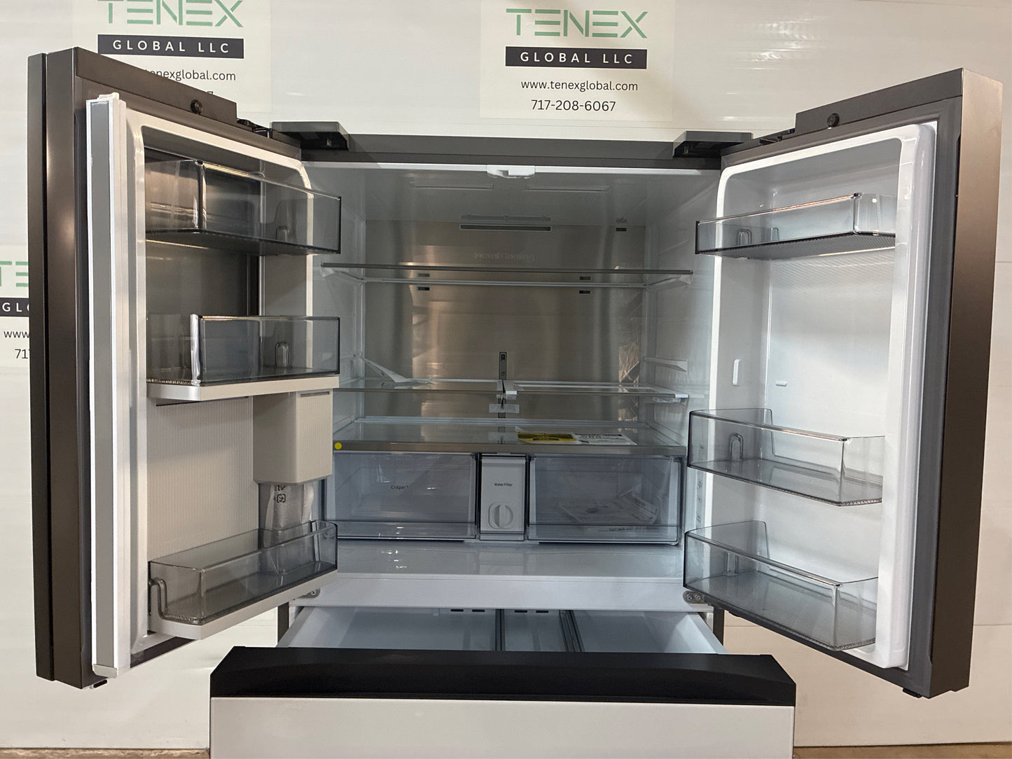 Bespoke 4-Door Smart Refrigerator w/ Bev Center