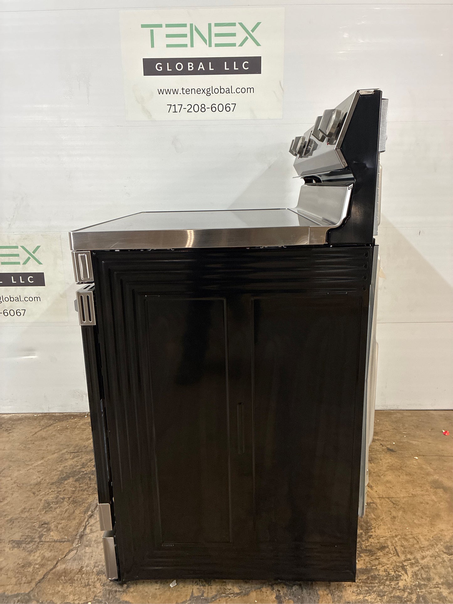 Samsung 6.3 cuft 5 - Burner Electric Range