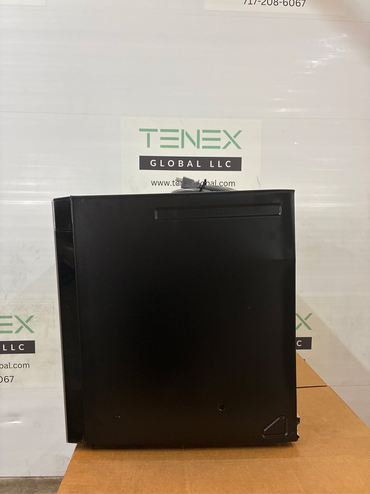 Samsung 1.6-cu ft 1000W OTR Microwave, SS