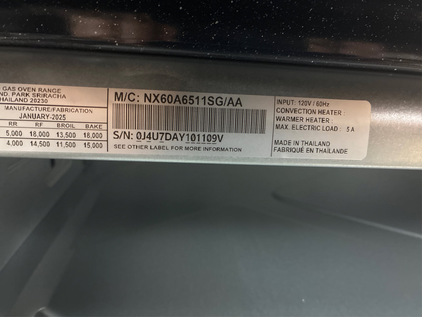 Samsung 30-in 5 Burners 6-cu ft Gas Range