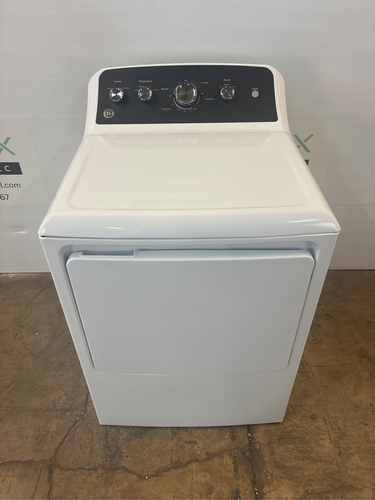 GE 7.2-cu ft Vented Electric Dryer ( White )