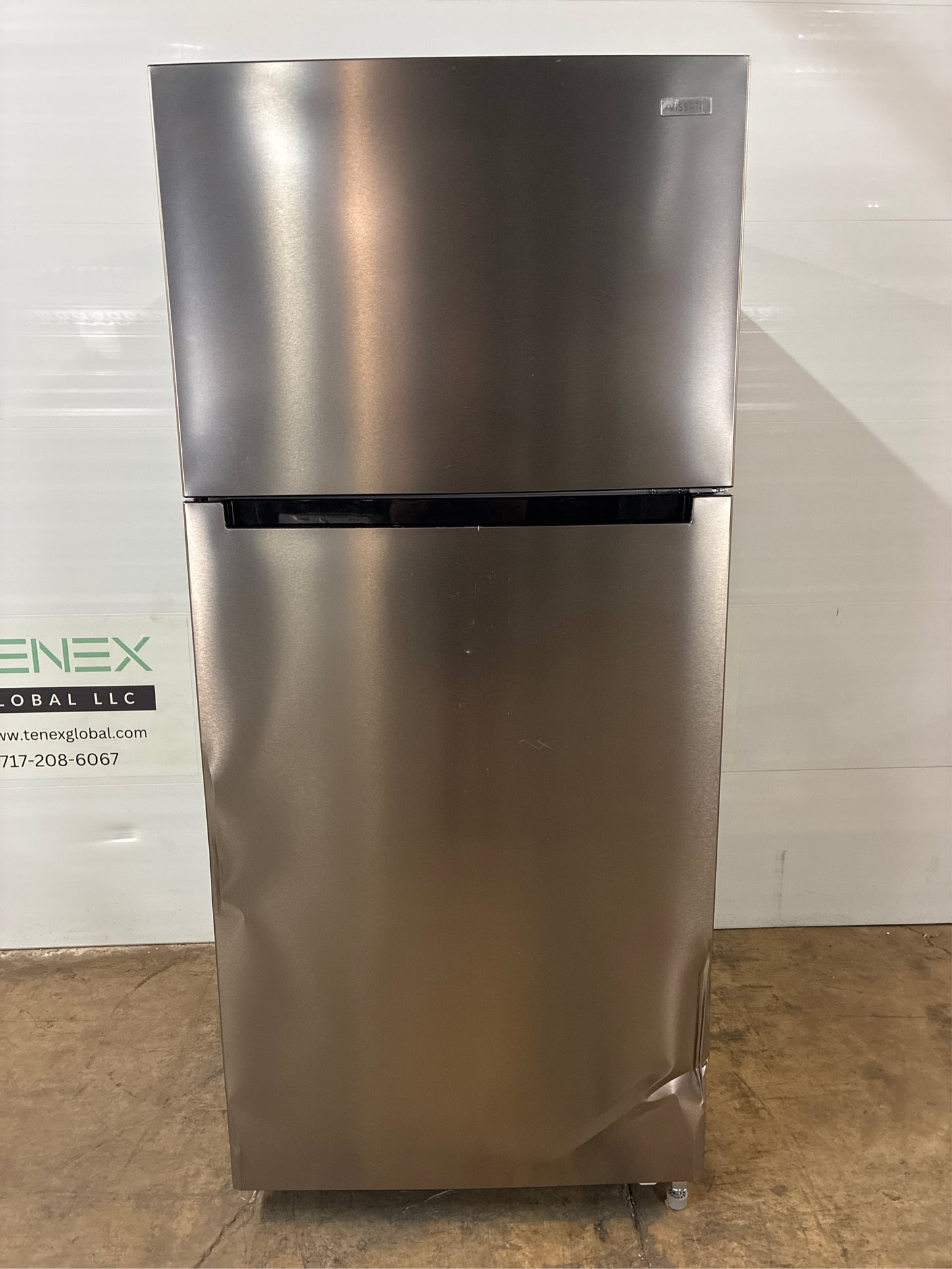 18 cu. ft. Top Freezer Refrigerator