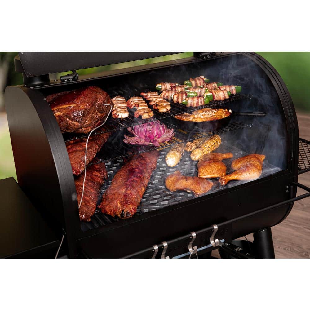 Rider 1200 DLX Grill 1,234 sq. in. Black