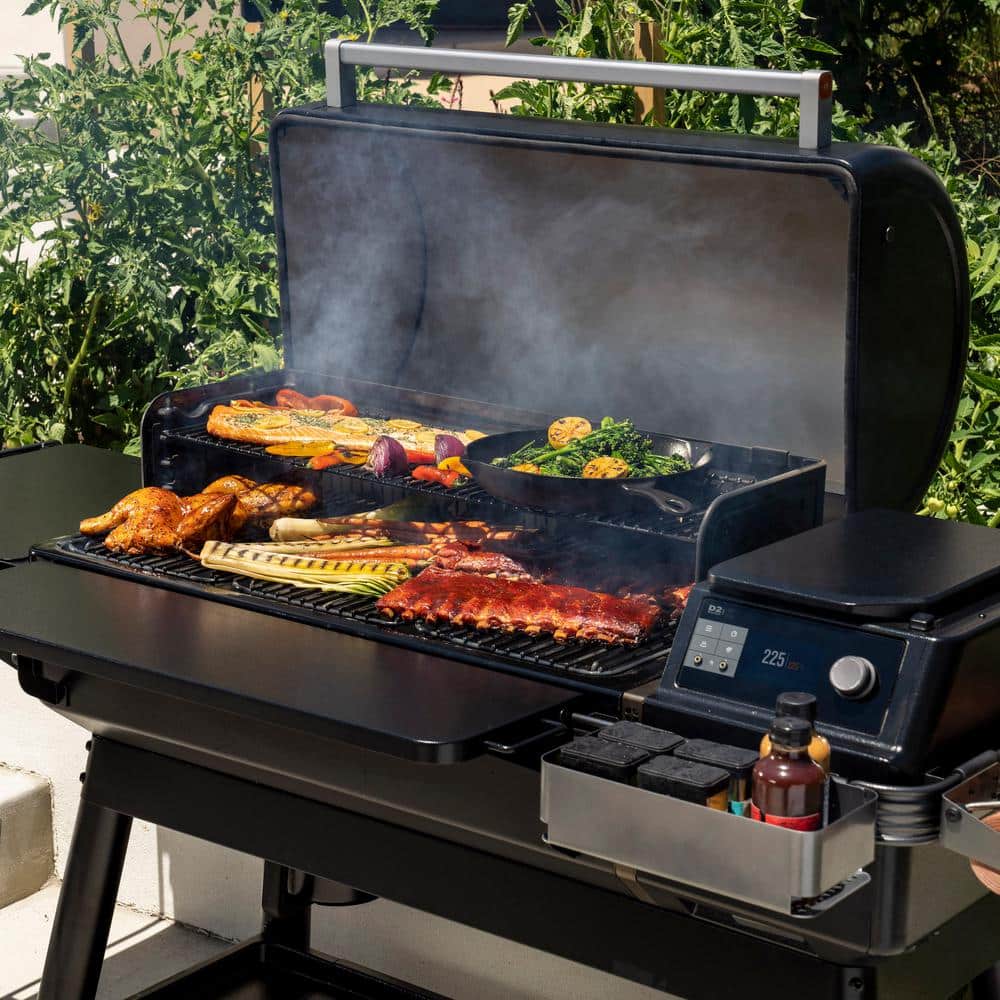 Ironwood XL Wi-Fi Grill & Smoker - Black