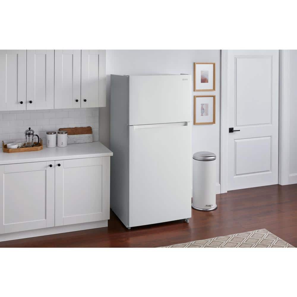 18 cu. ft. Top Freezer Refrigerator-White