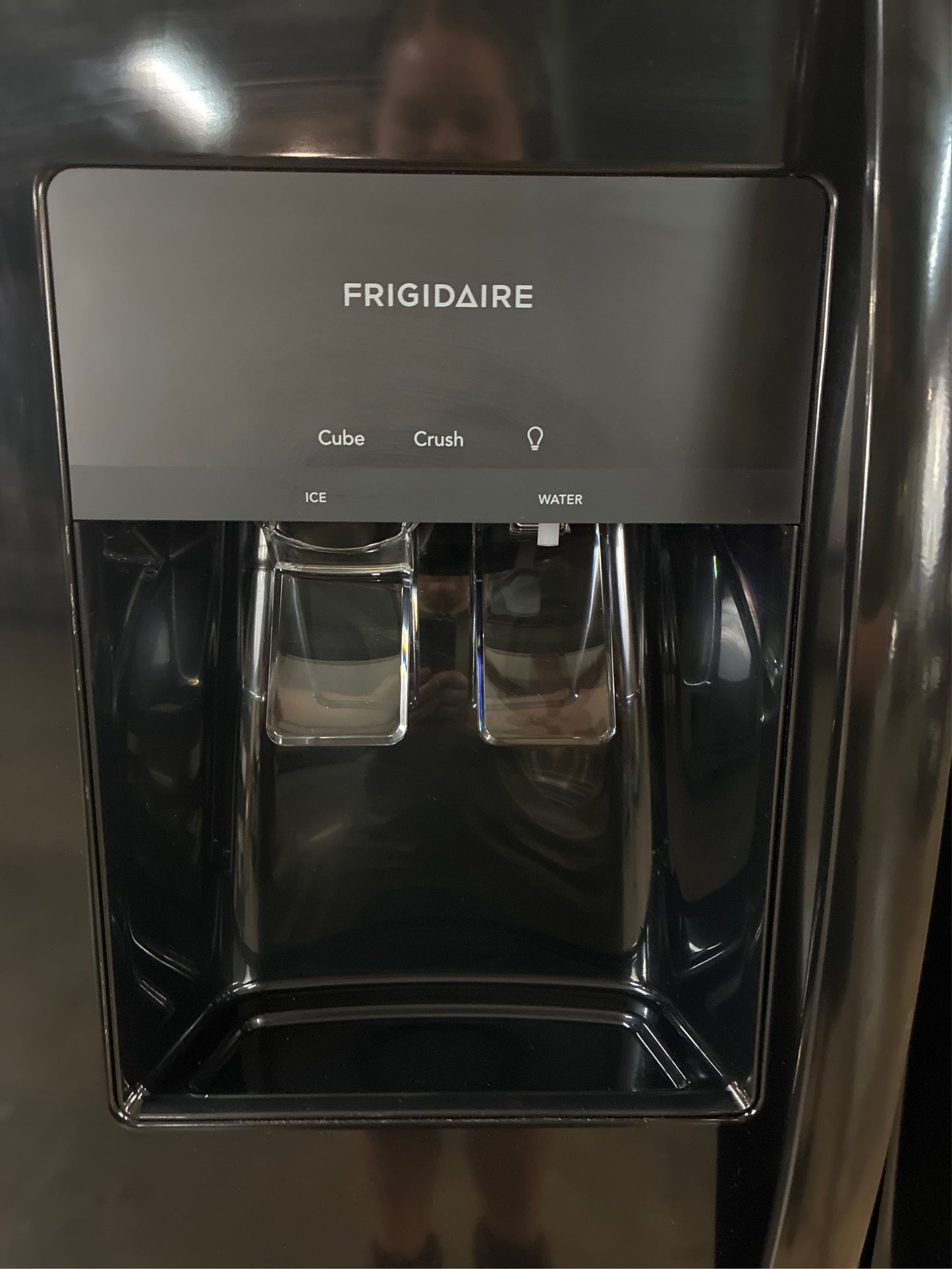 Frigidaire 22.3 cu. ft. Side by Side Fridge
