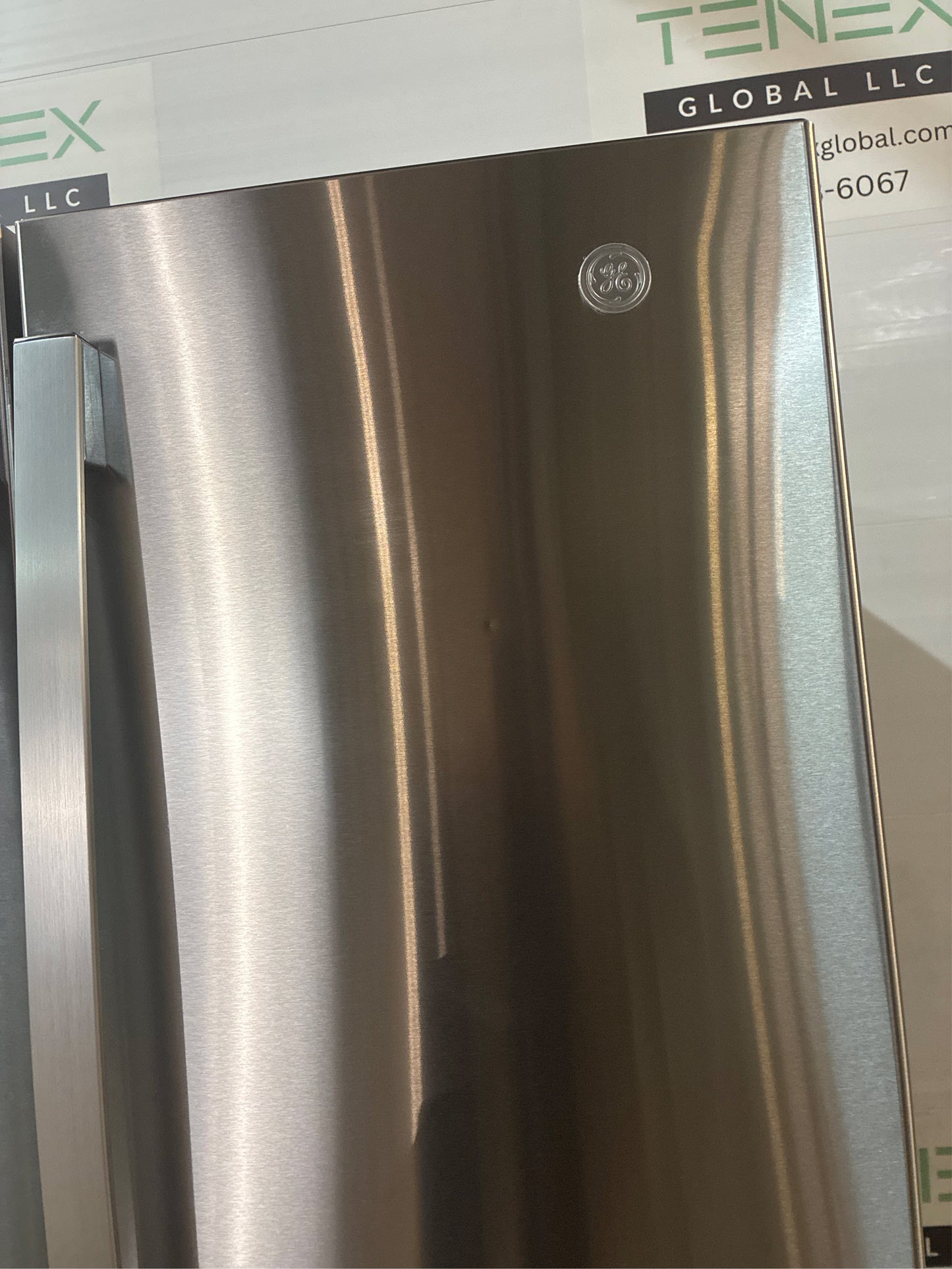 GE 27-cu ft, French Door Refrigerator