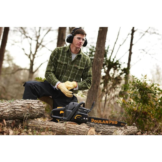 Poulan Pro PR4016 16-in 40-cc 2-Cycle Gas Chainsaw