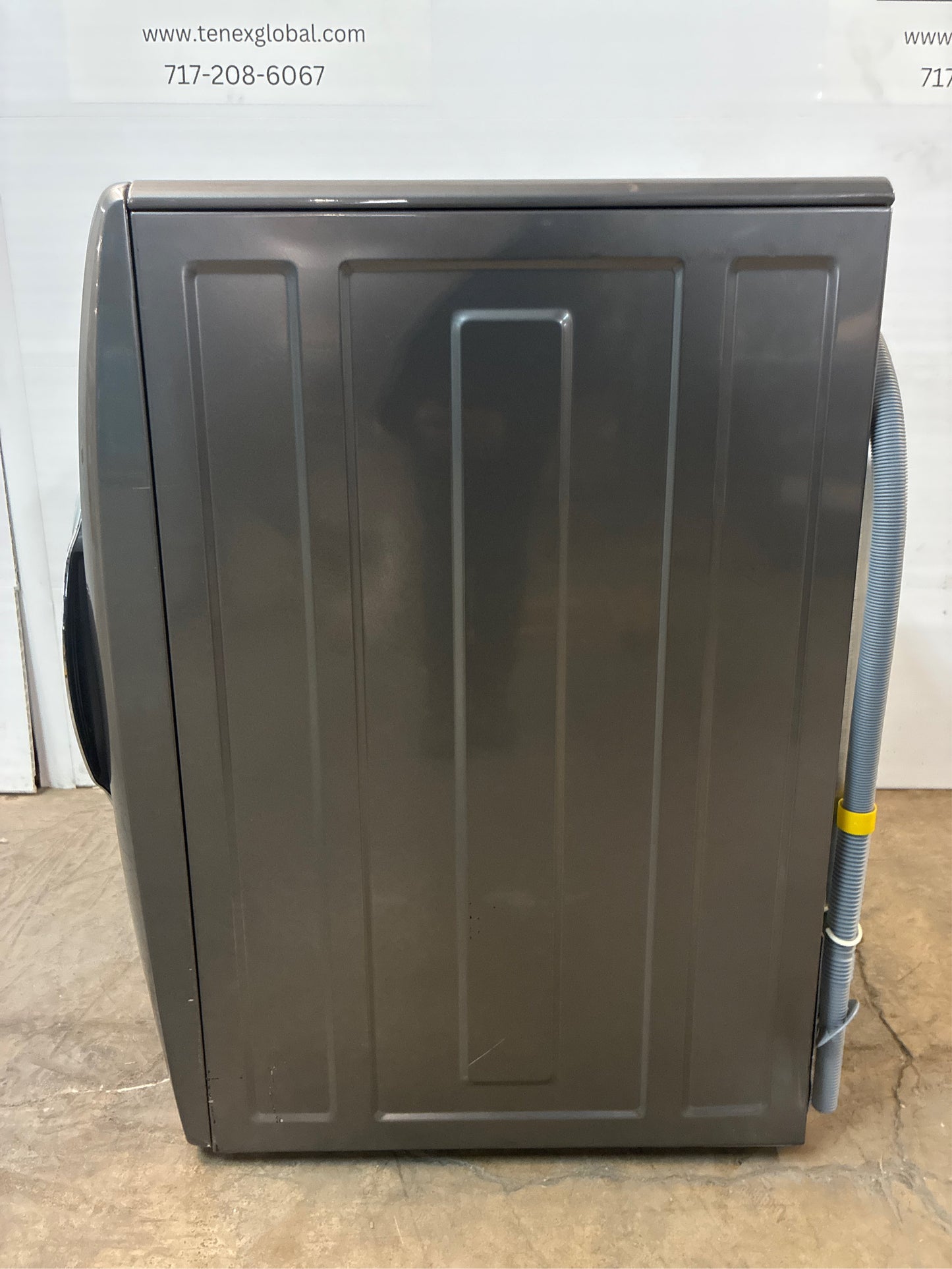 Electrolux 4.5 cu, ft. Front Load Washer - Titanium
