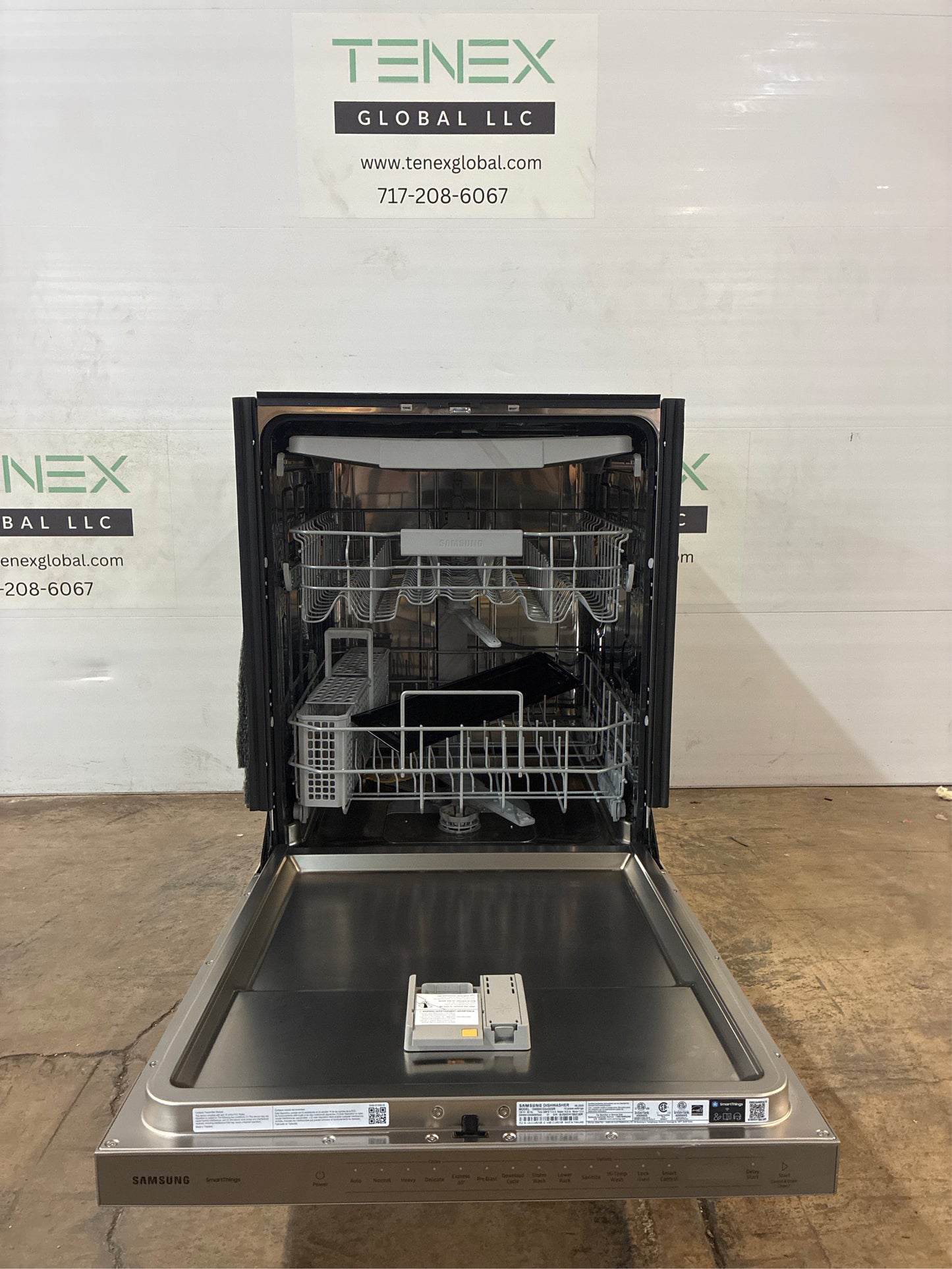 Samsung AutoRelease 24 Dishwasher SS