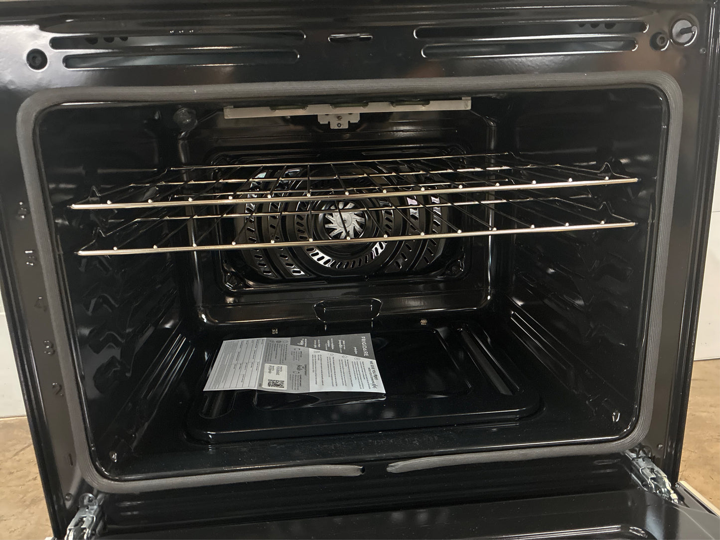 Frigidaire 30" 5-Burner Slide-In Gas Range w/ Convection