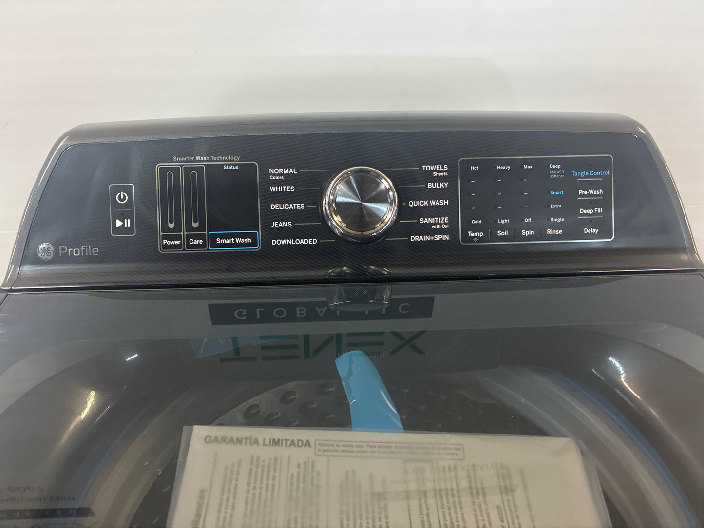GE Profile 5.3-cu ft Washer (Diamond Gray)