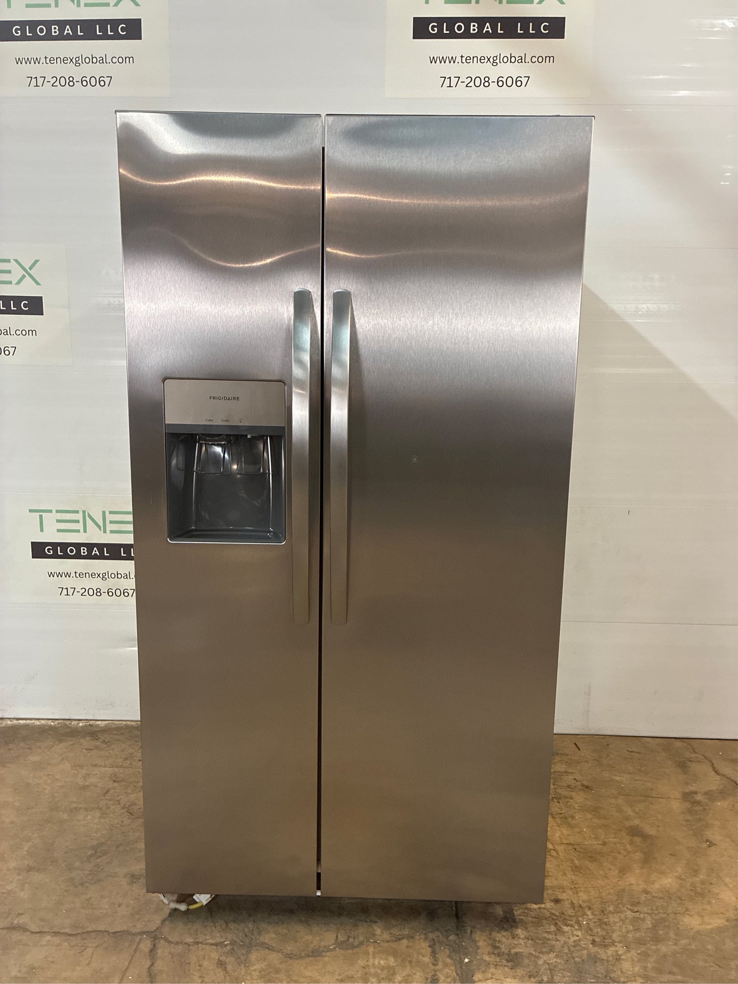 Frigidaire 36 in. 25.6 cu. ft. Side by Side Fridge