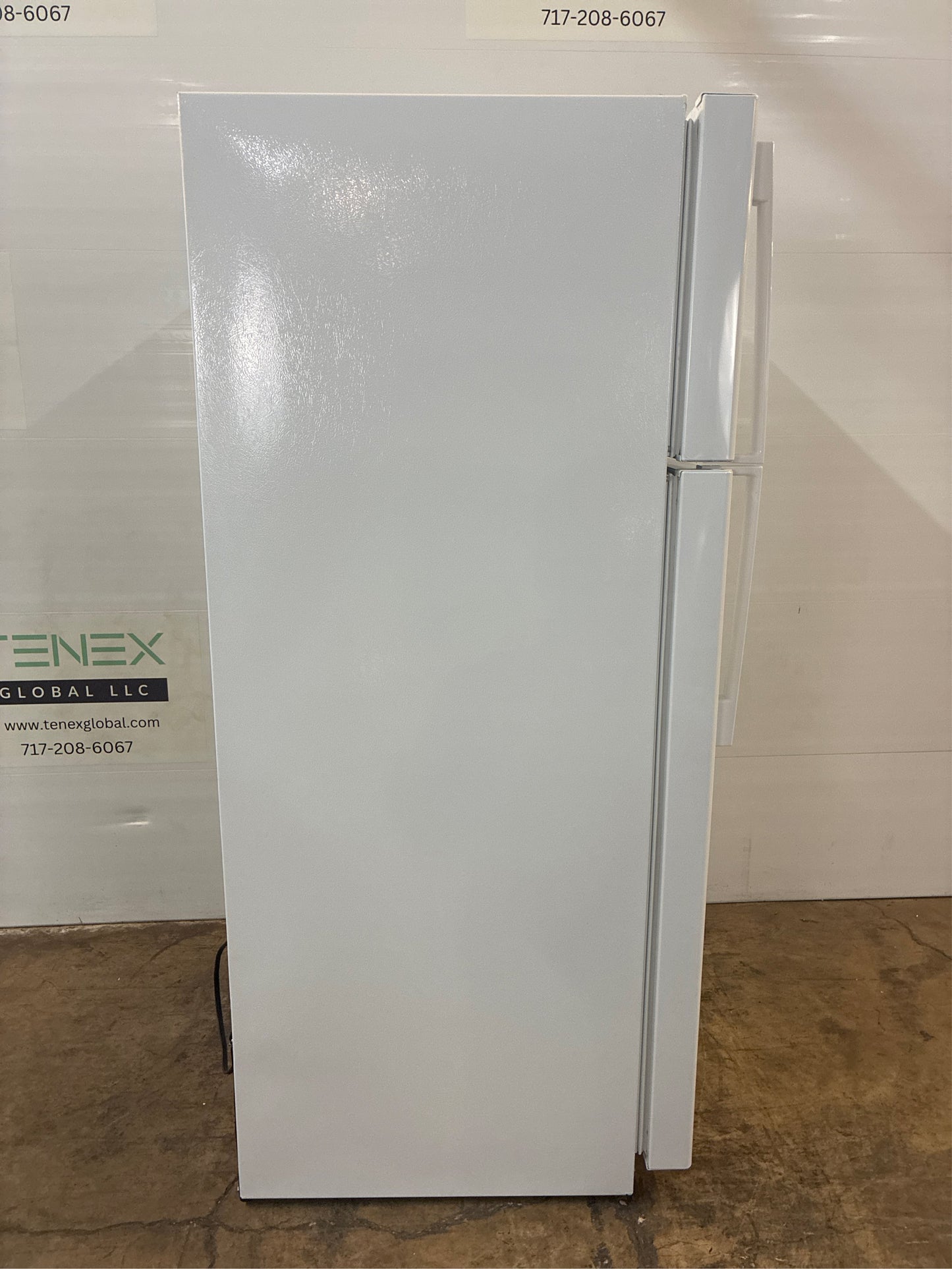 GE 17.5-cu ft Top-Freezer Refrigerator (White)