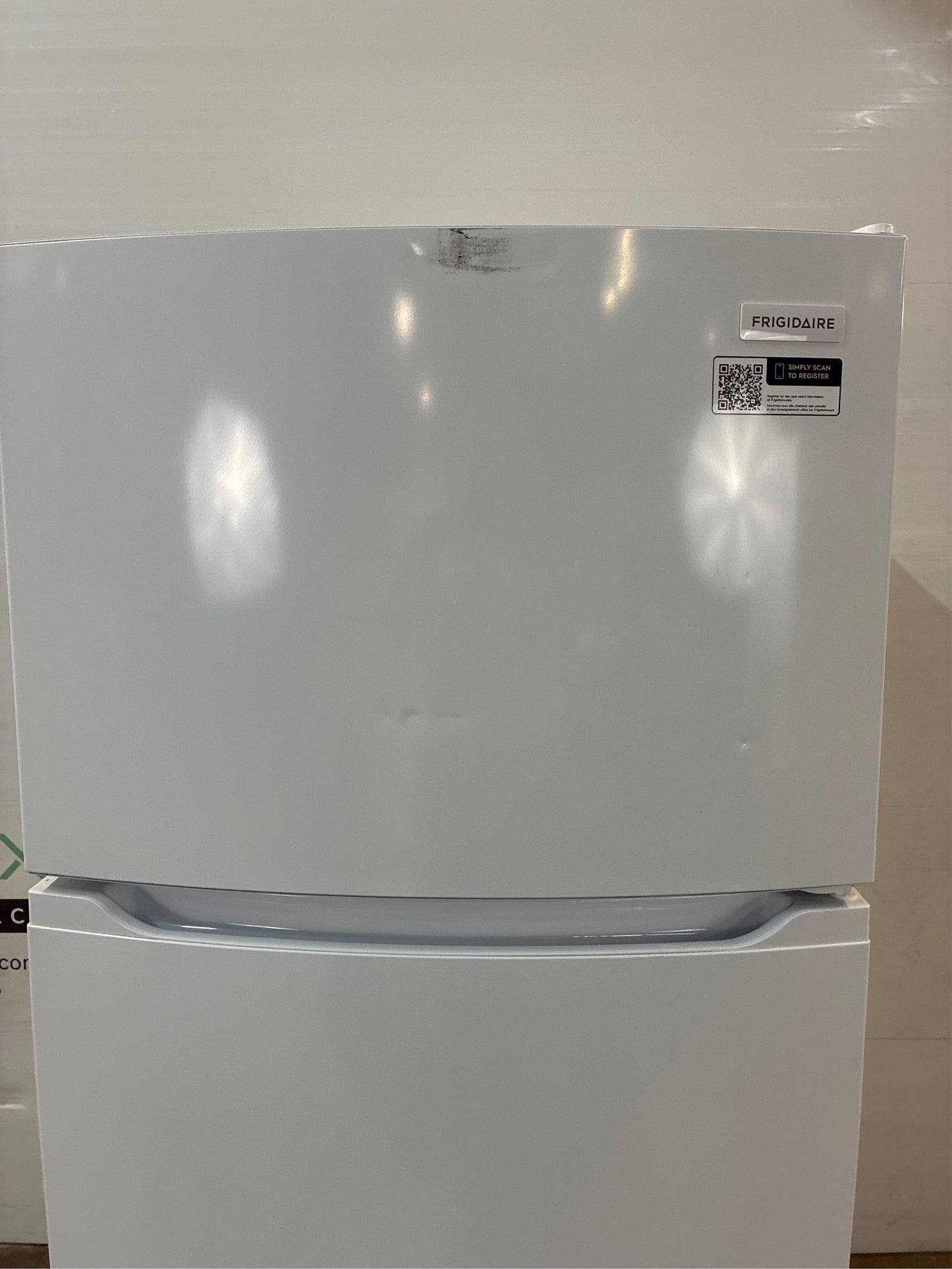 Frigidaire 14 cu ft Frost Free Refrigerator