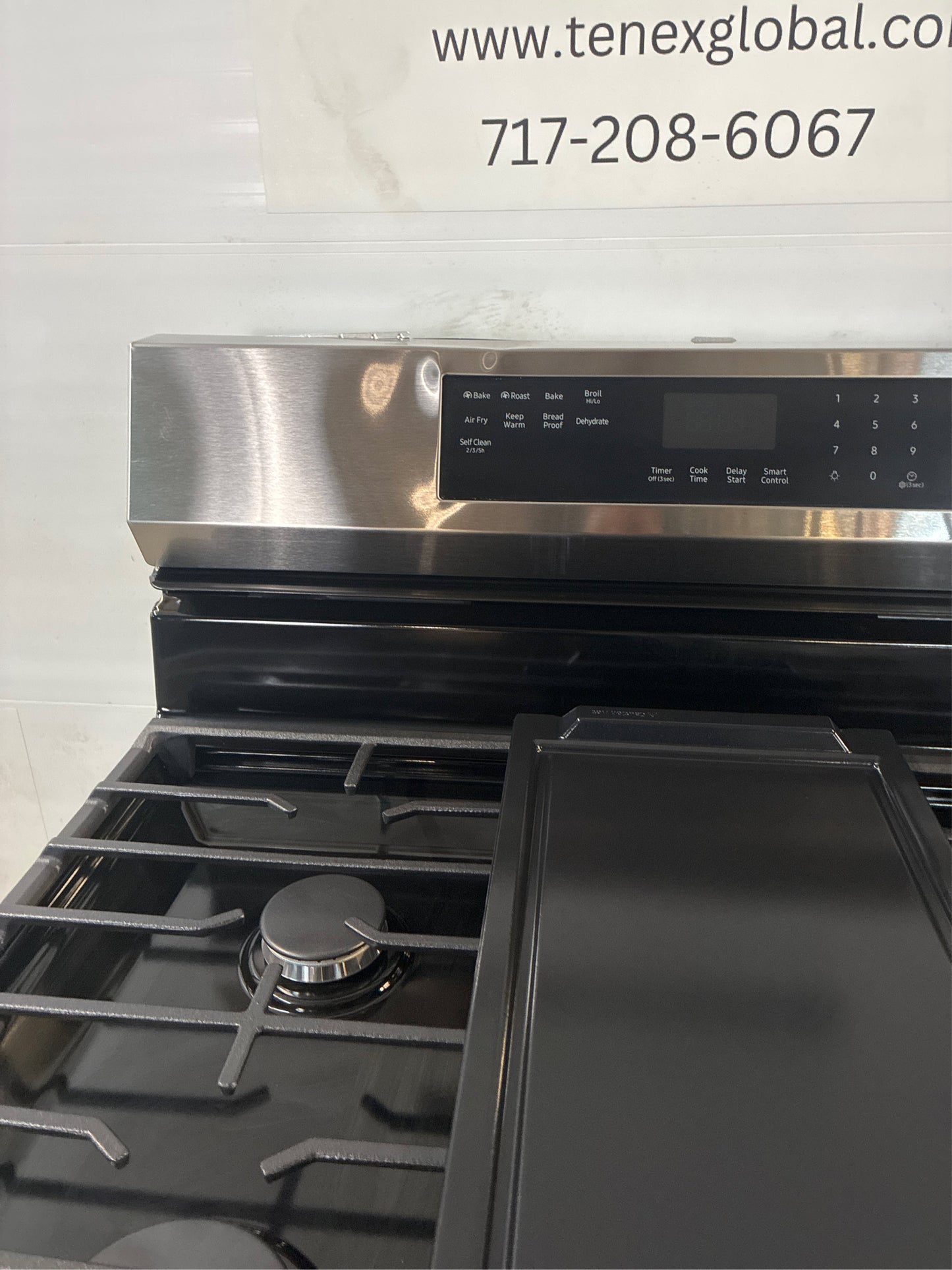 Samsung 30, 5-Burner Gas Range with Air Fry