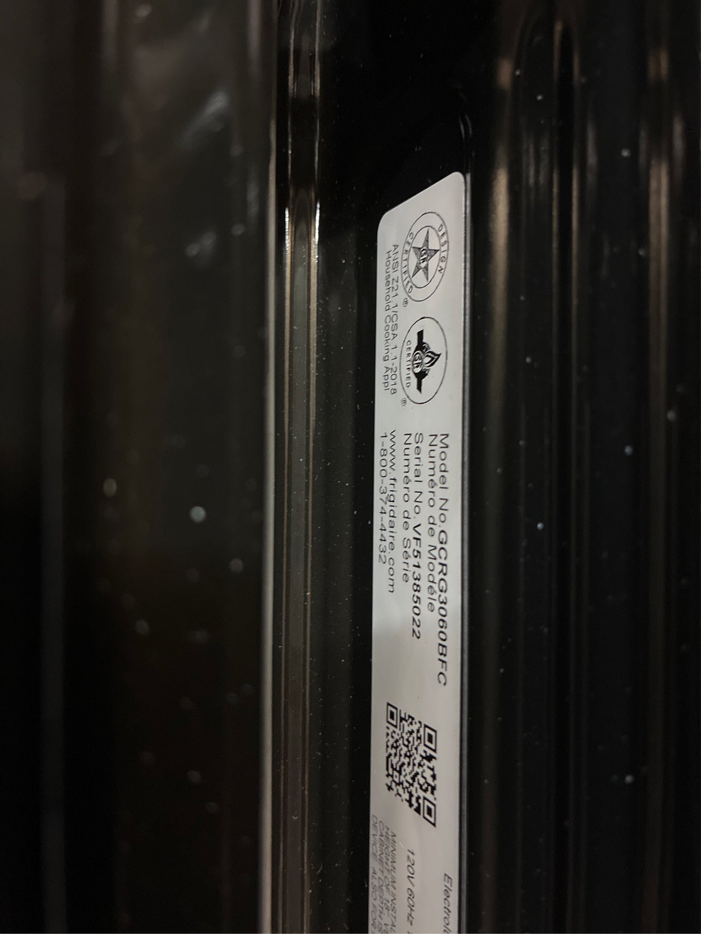 Frigidaire Gallery 30-in 5 Burners 5.1-cu ft Self & Steam Cleaning Air Fry Convection Oven Freestanding Natural Gas Range (Fingerprint Resistant Stainless Steel)