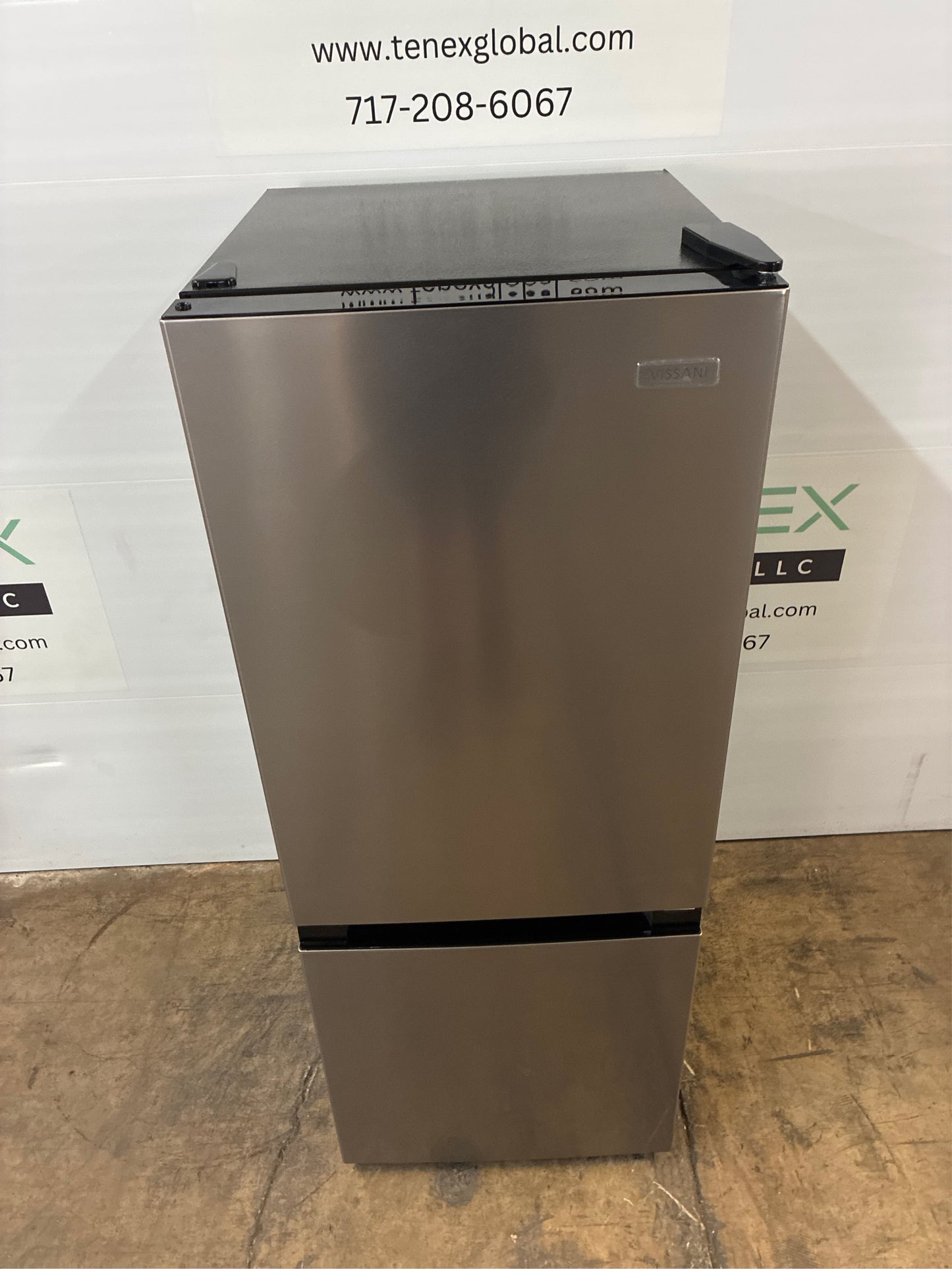 18.50 in. Bottom Freezer Refrigerator