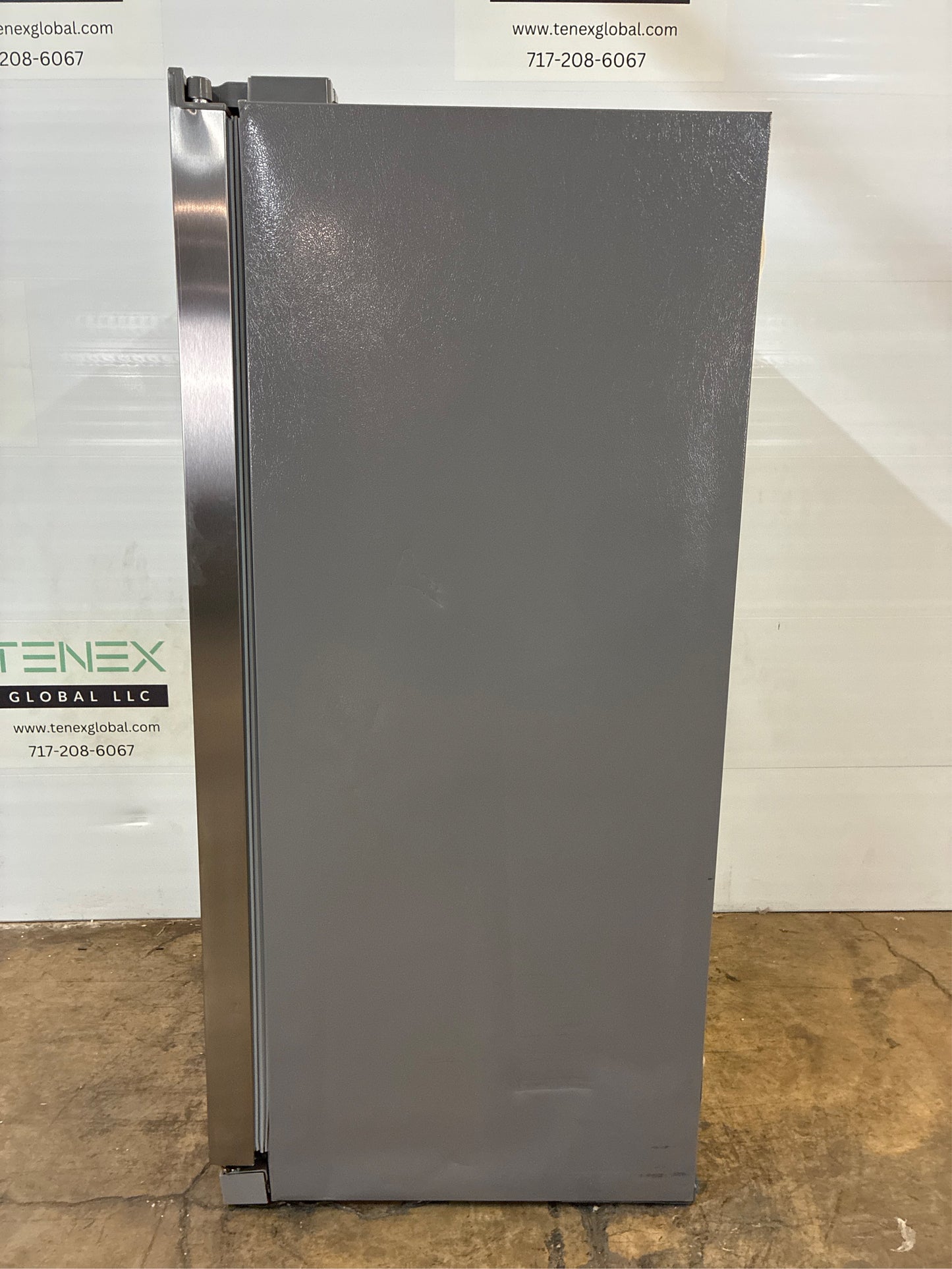 Frigidaire 33 in. 22.3 cu. ft. Side by Side Fridge