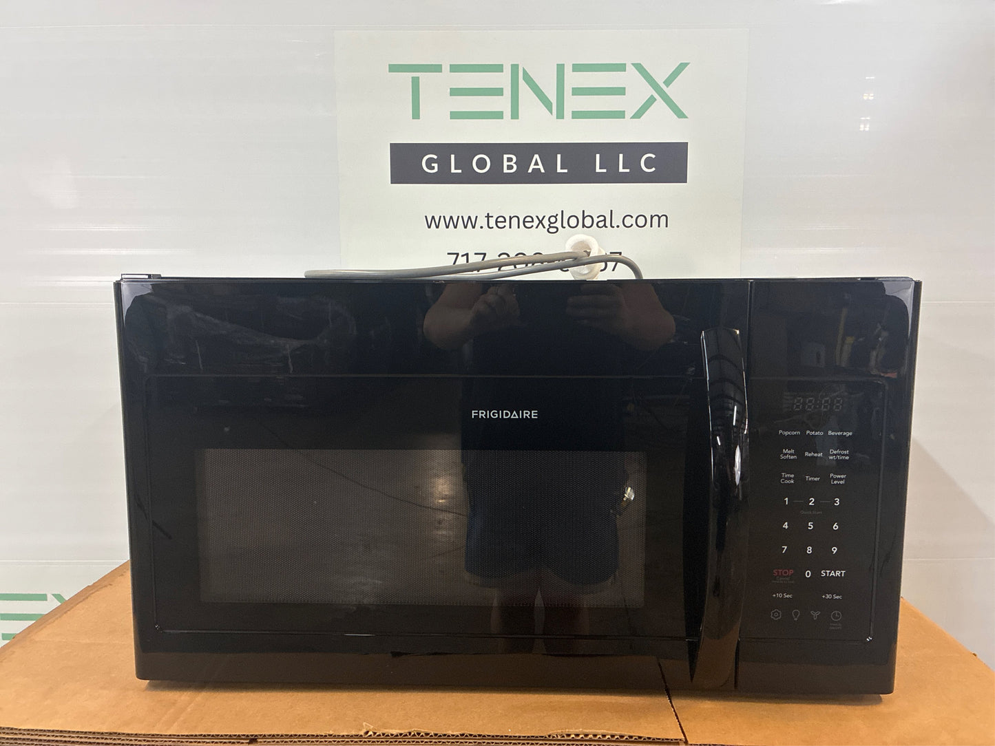 Frigidaire 1.8 Cu. Ft. OTR Microwave Black