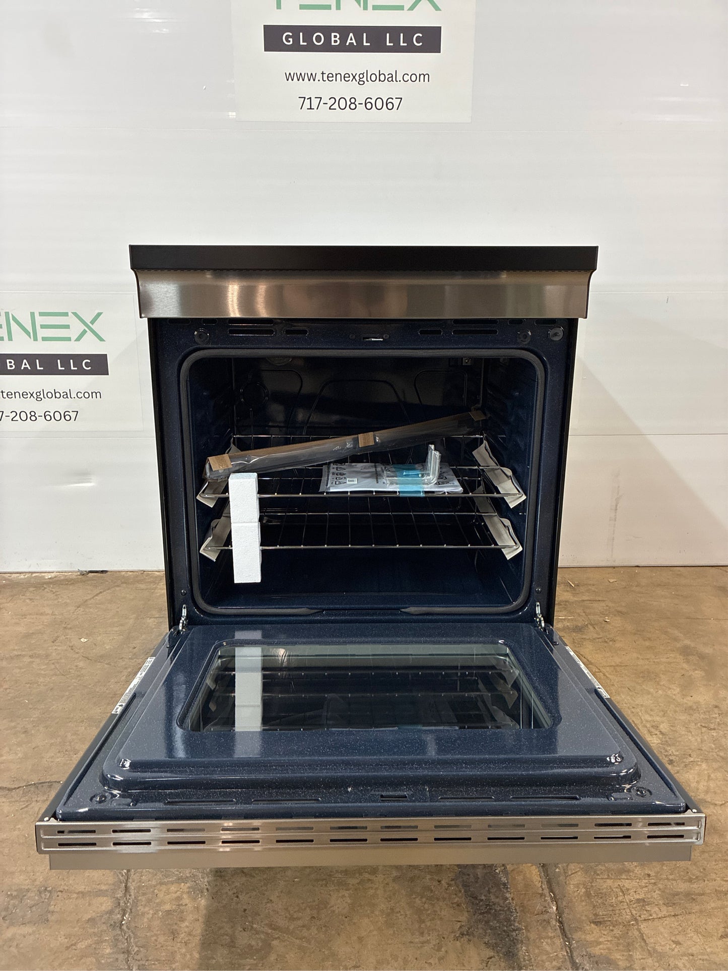 Bespoke 30 in. 6.3 cu.ft. 4 Burner Element Smart Slide-In Induction Range w/ Anti-Scratch Glass in Stainless Steel