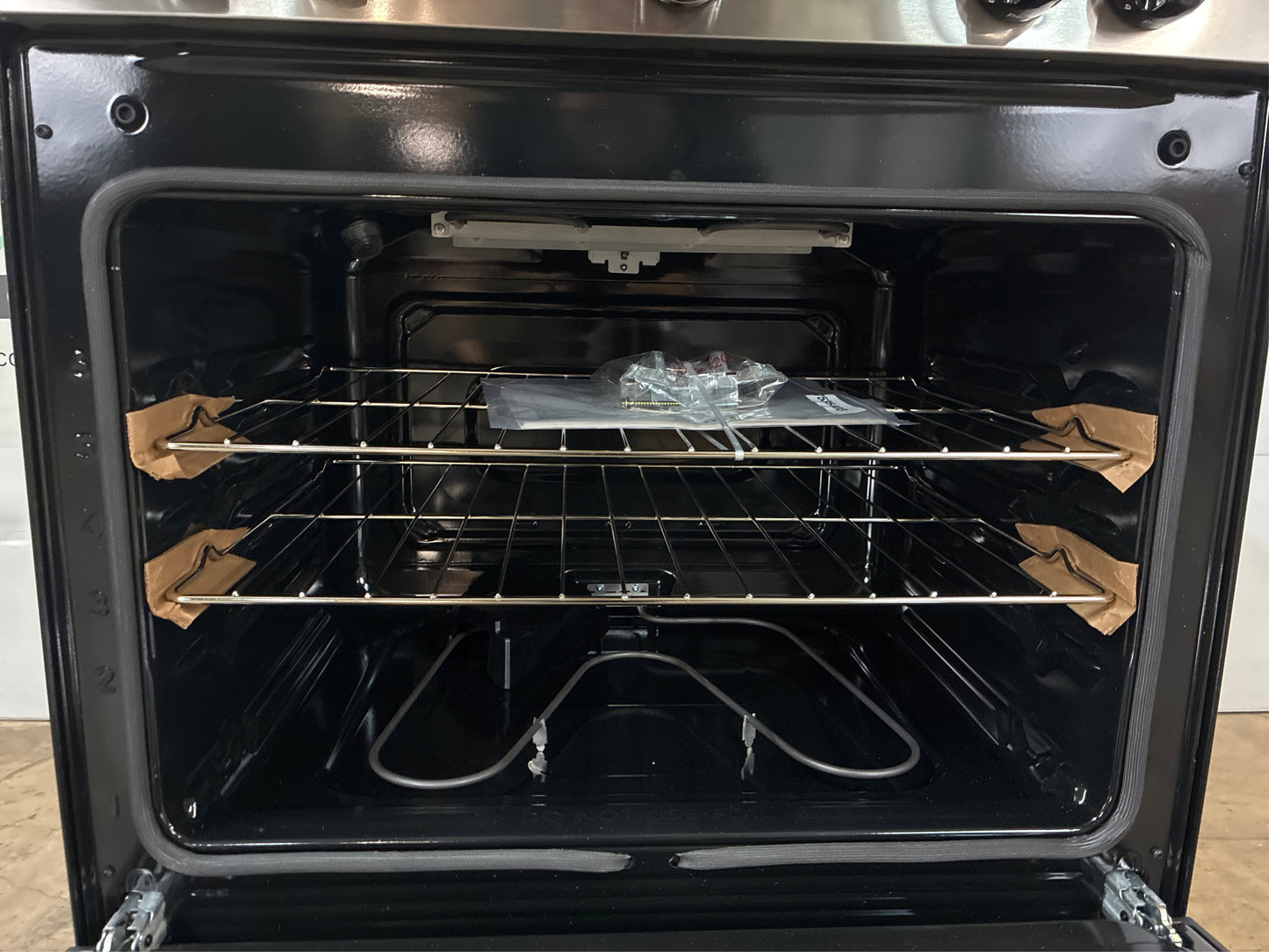 Frigidaire 30 in. Freestanding Electric Range Steel