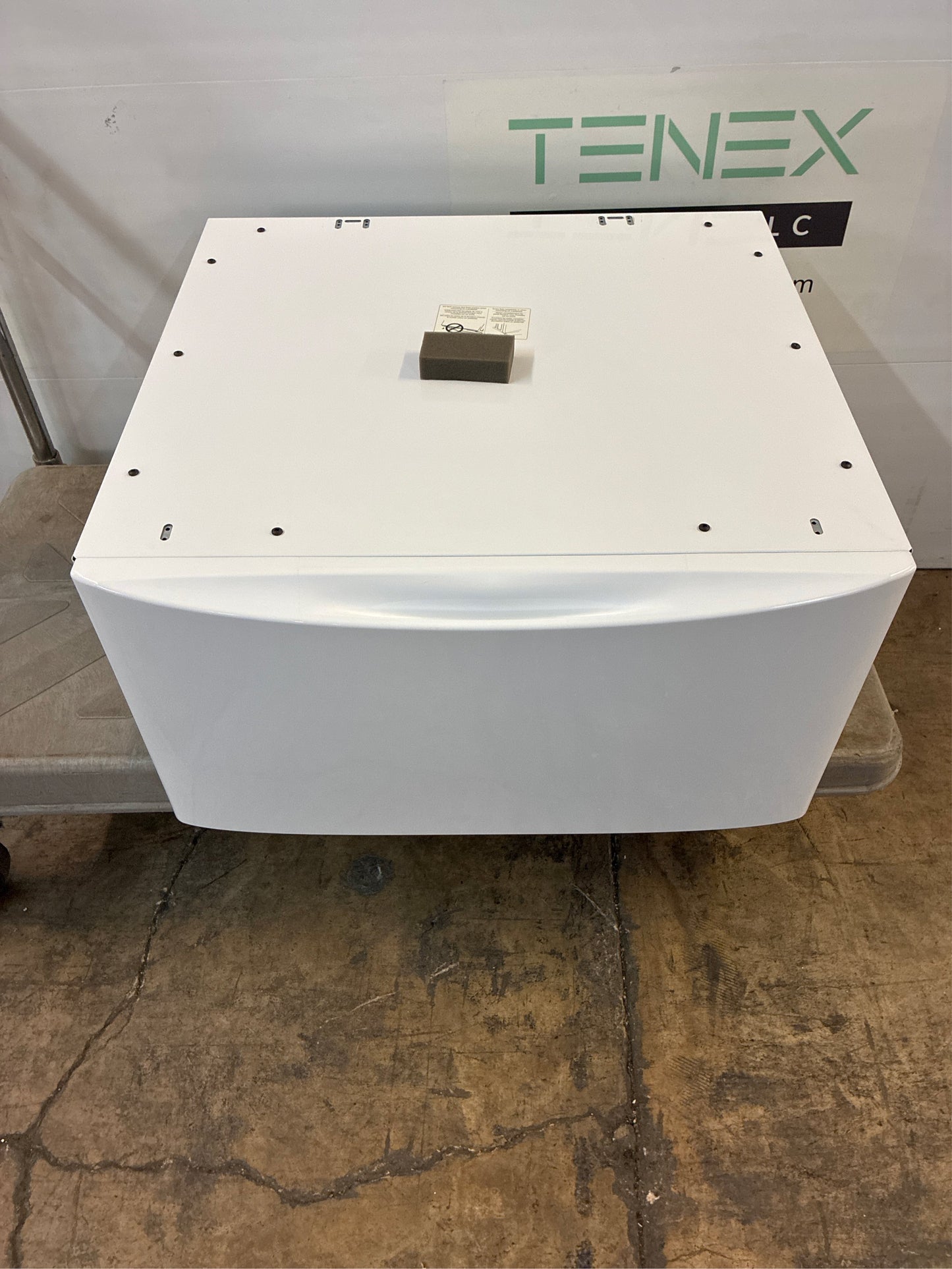 Electrolux 15 in. White Laundry Pedestal with Drawer