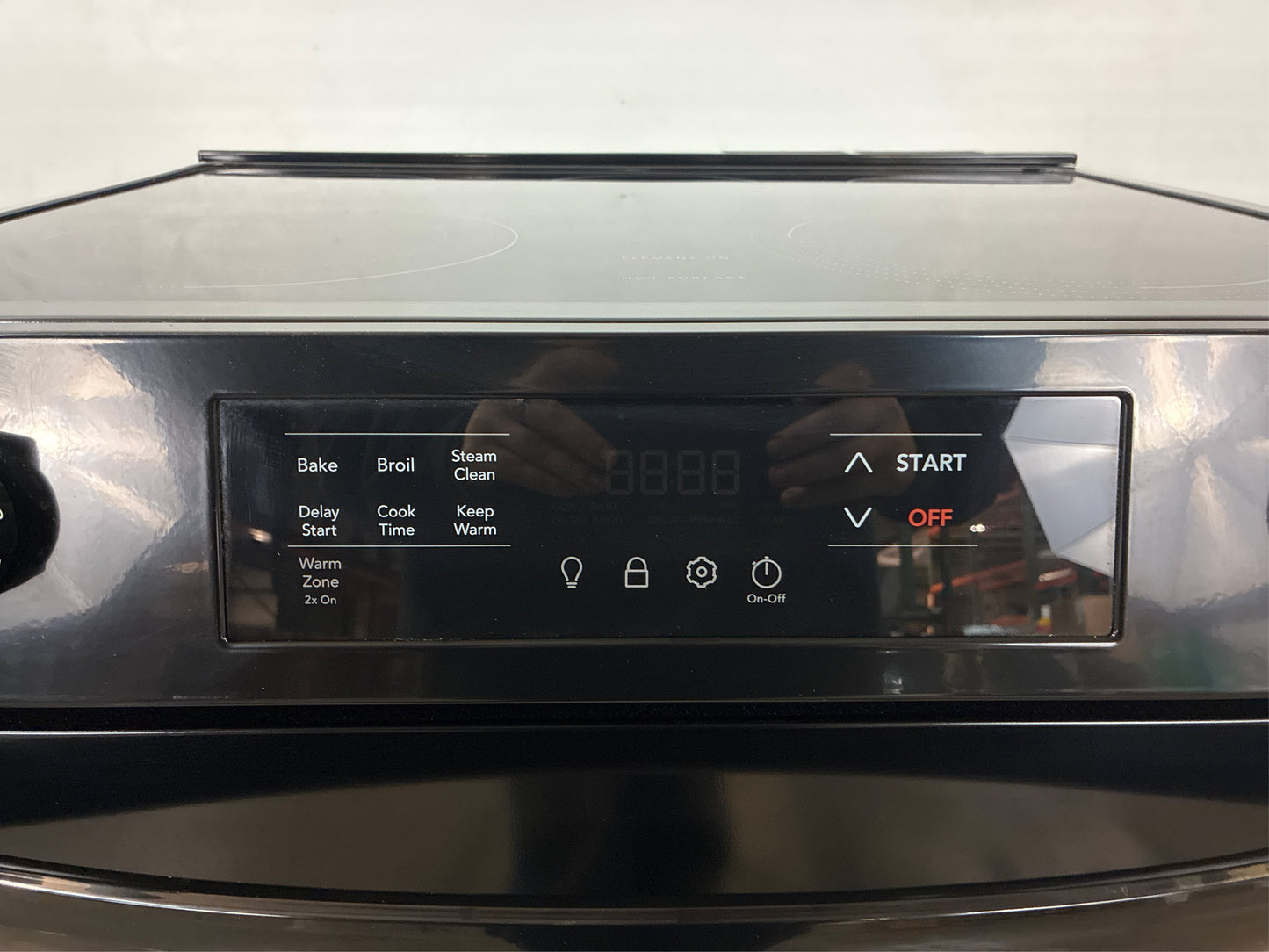 Frigidaire 30 in. 5-Burner Electric Range, Black