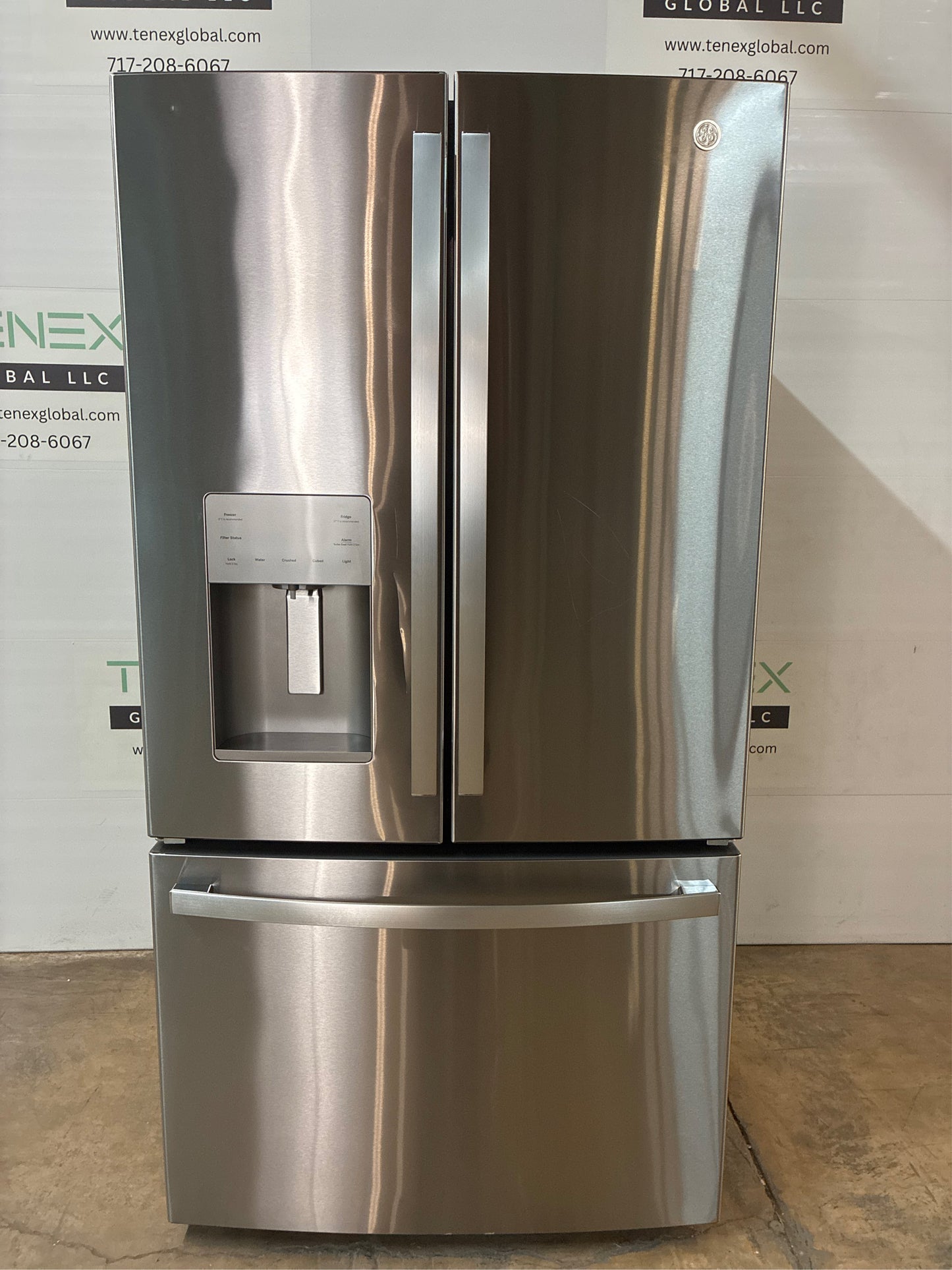 GE 25.6-cu ft French Door Refrigerator