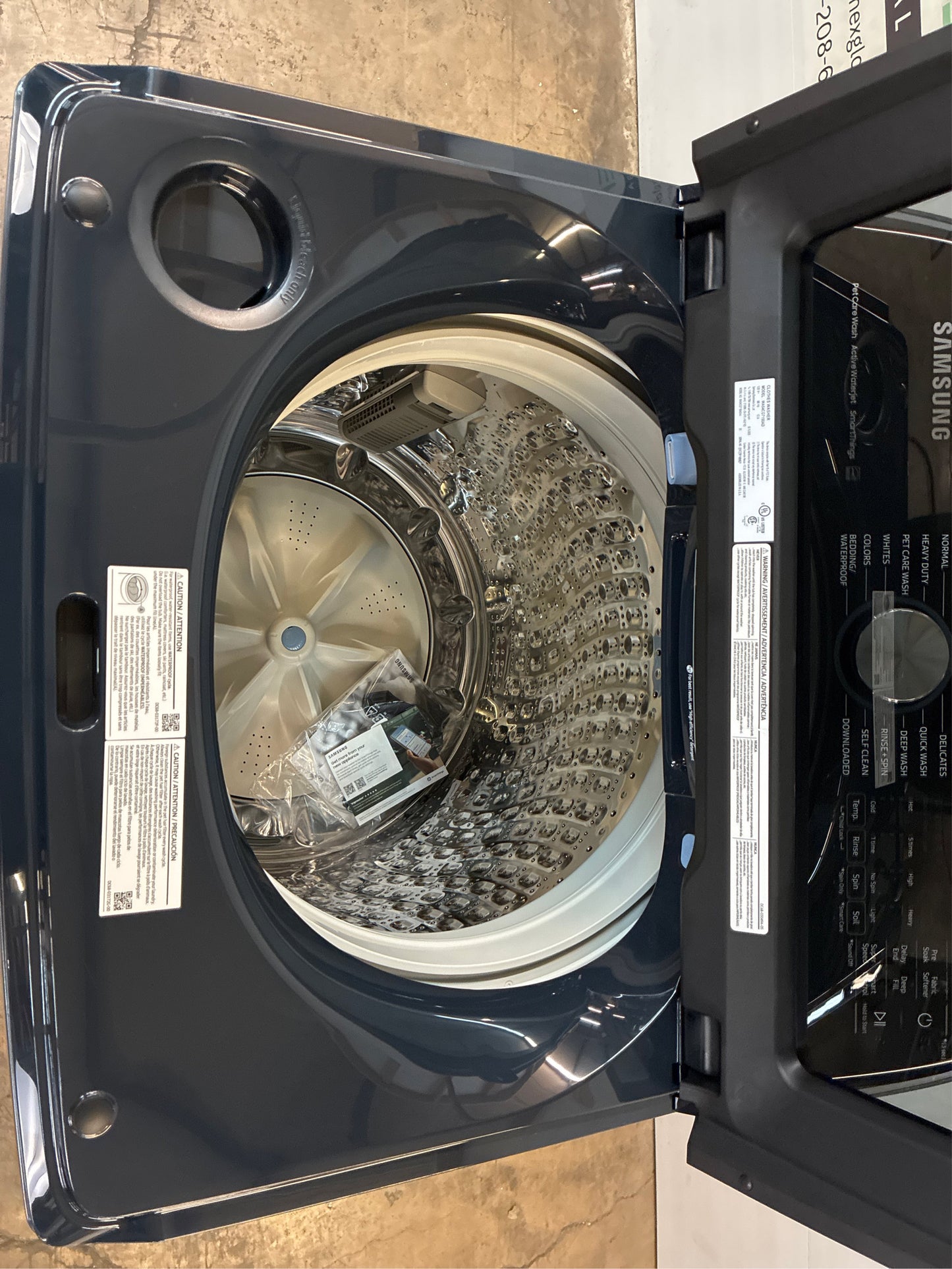 Samsung Smart Top Load Washer 5.4 cu. ft. Navy Blue