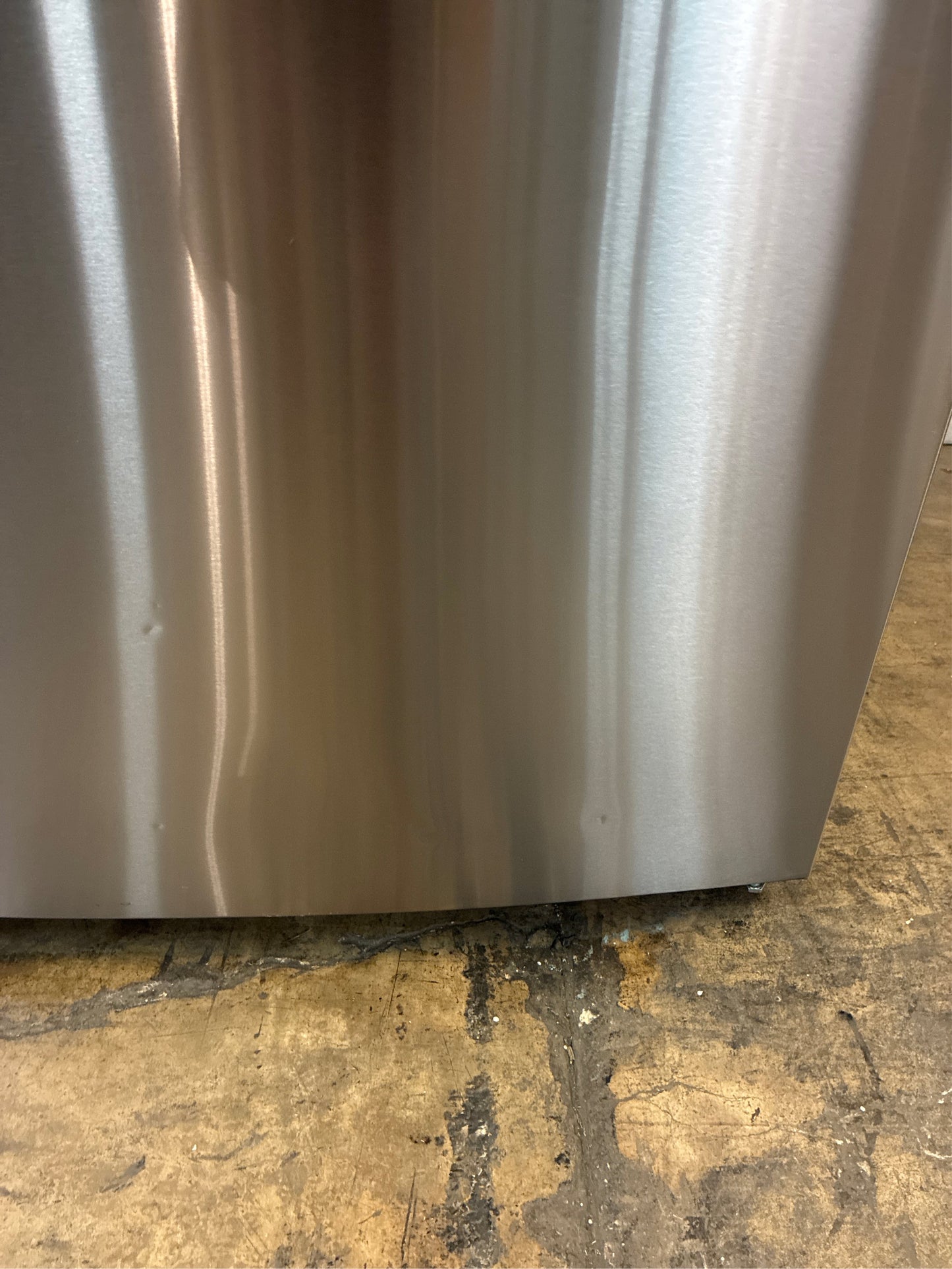 Frigidaire 30 in. 20 cu. ft. Top Freezer Refrigerator