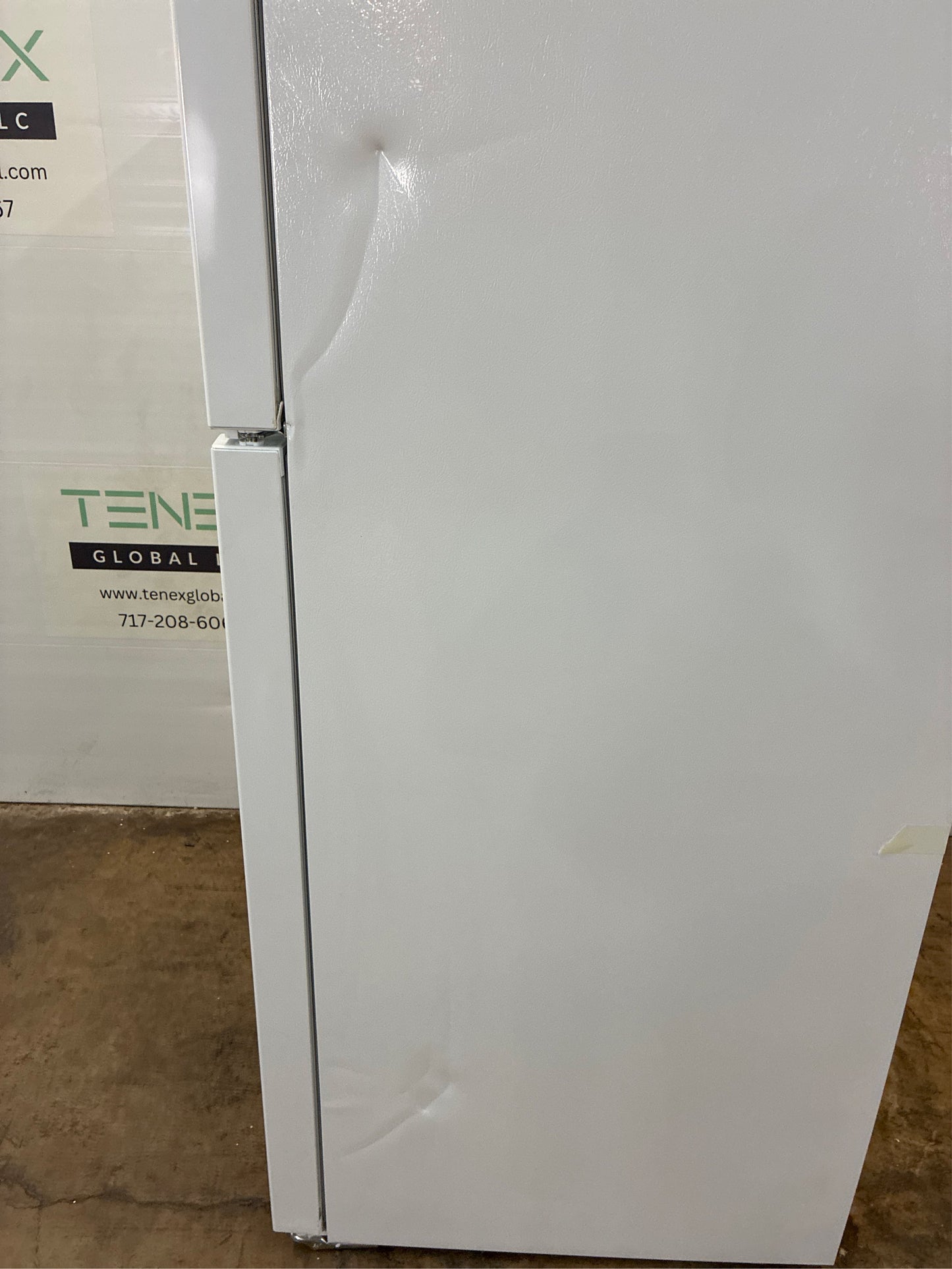 Frigidaire 29.6 in. 20 cu. ft. Top Freezer Fridge, White